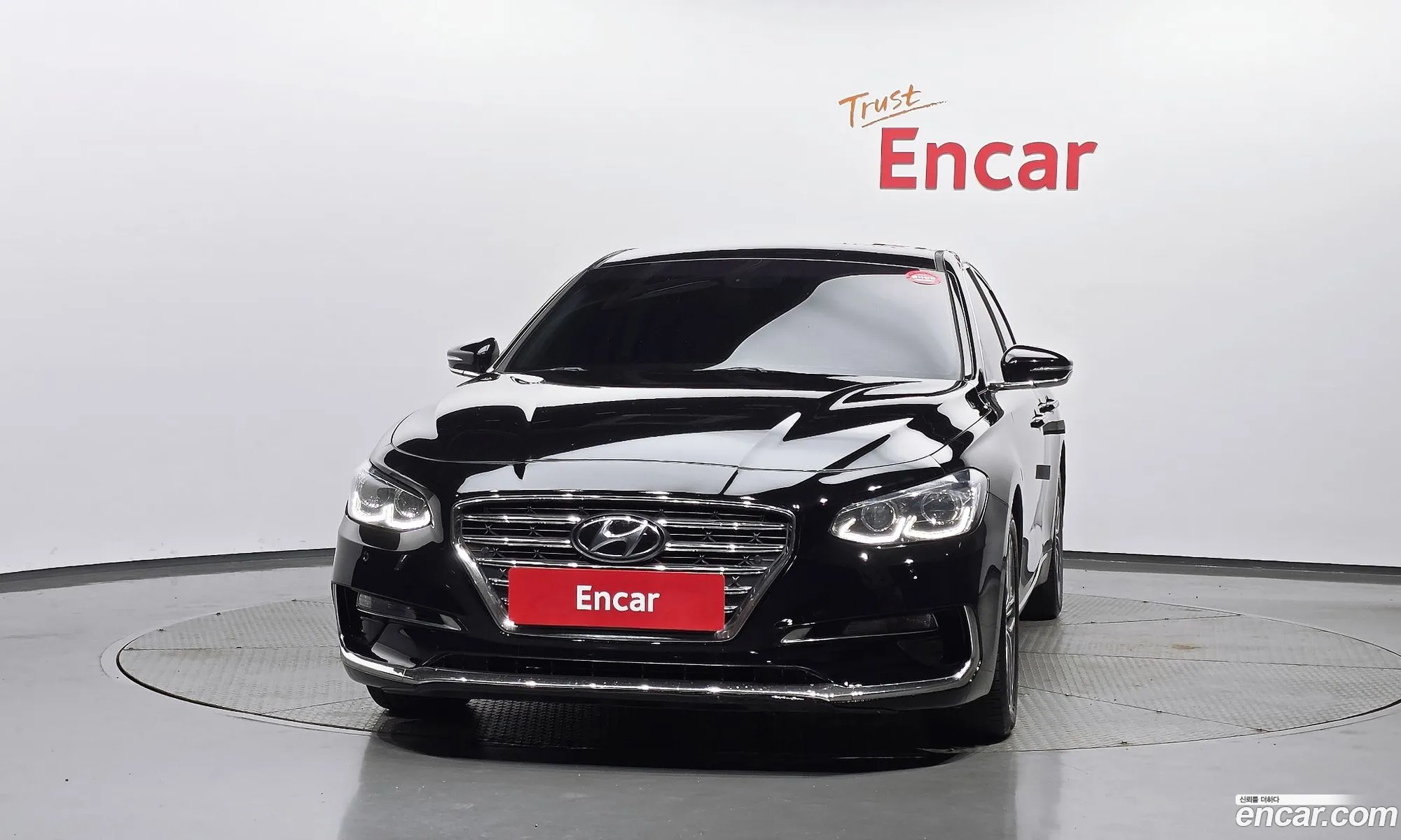 Hyundai Grandeur IG 2018 — 17