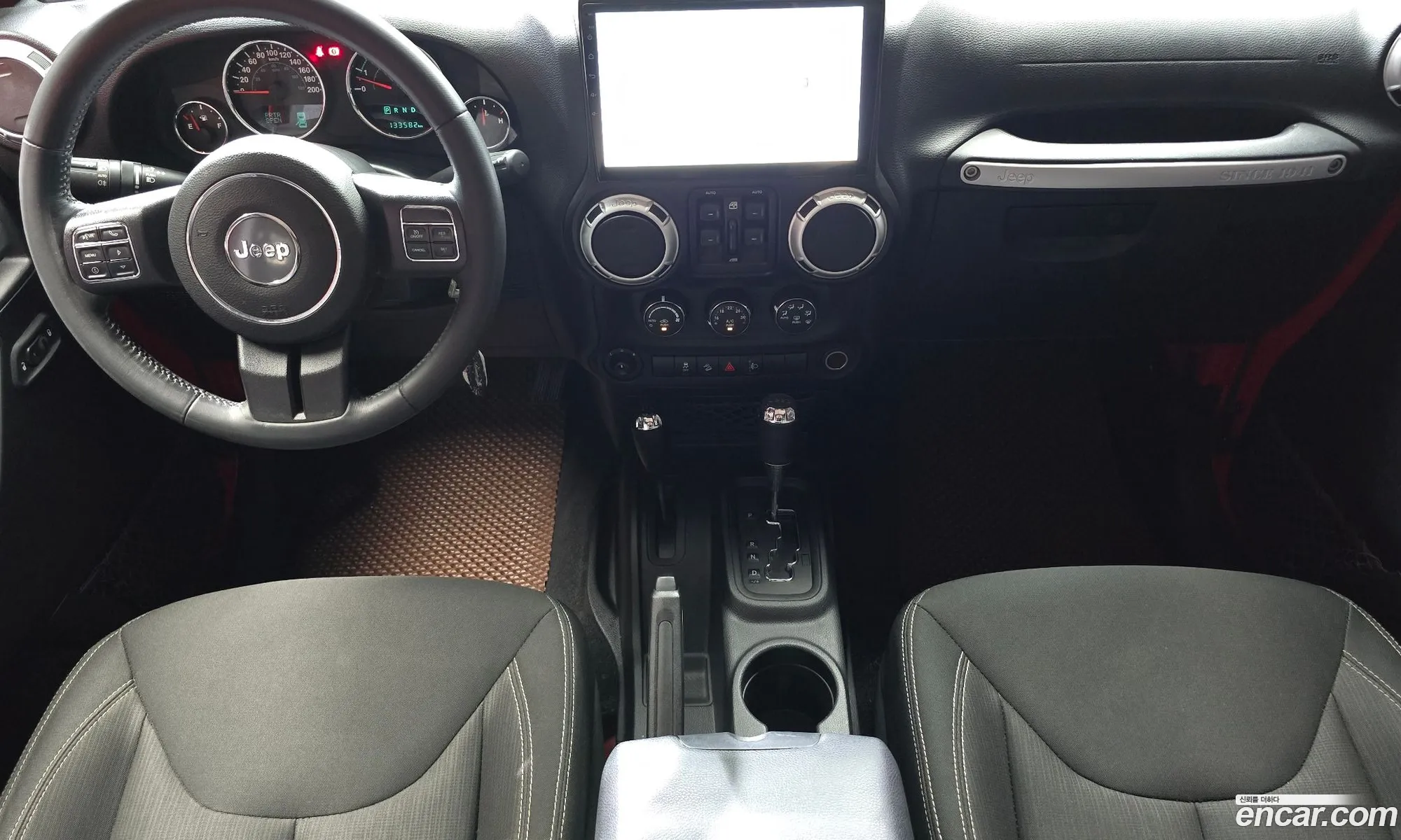 Jeep Wrangler 2016 1C4HJWFG8GL170915 — 16