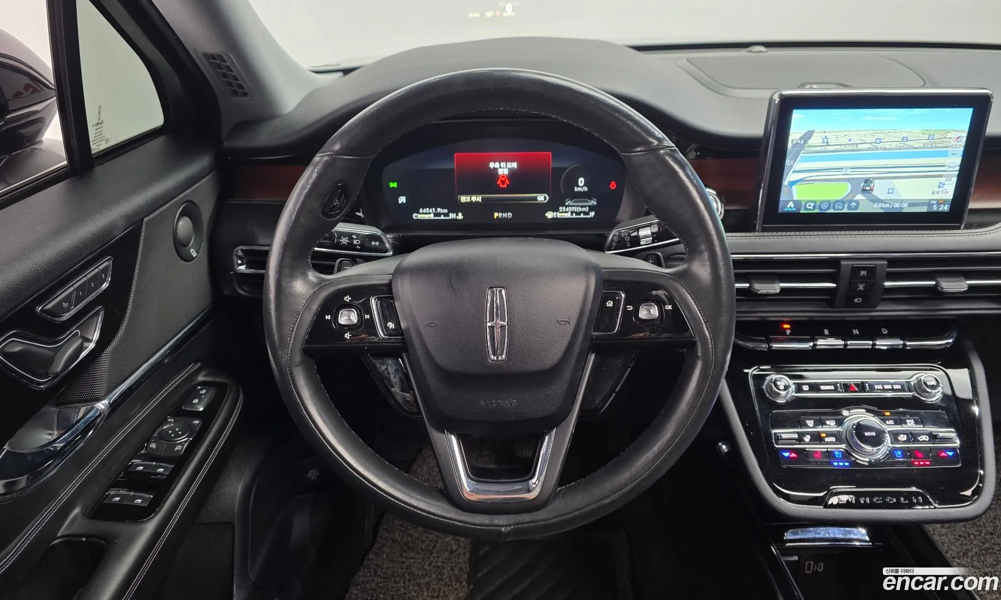 Lincoln Corsair 2021 5LMCJ2D93MUL02548 — 9