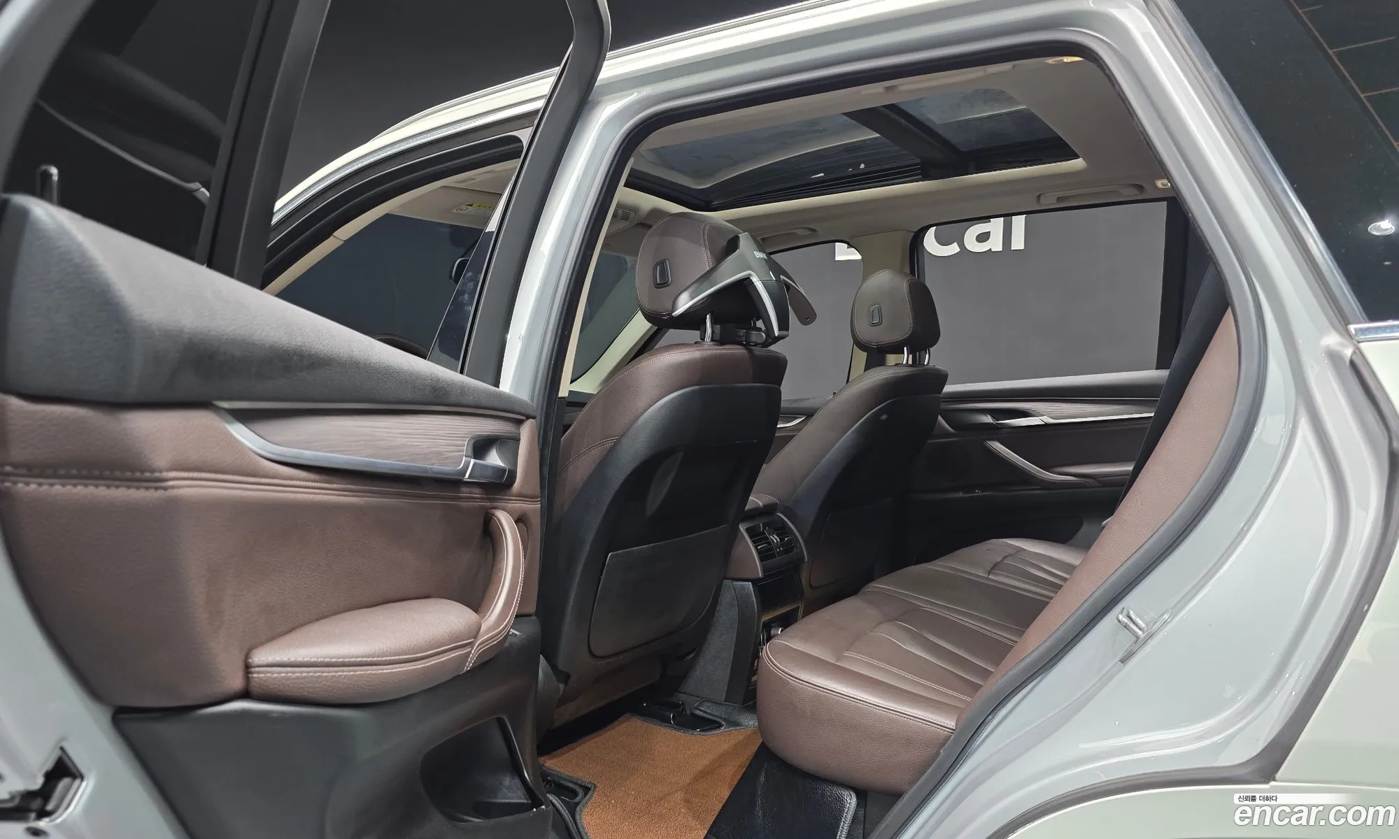 BMW X5 2016 — 14