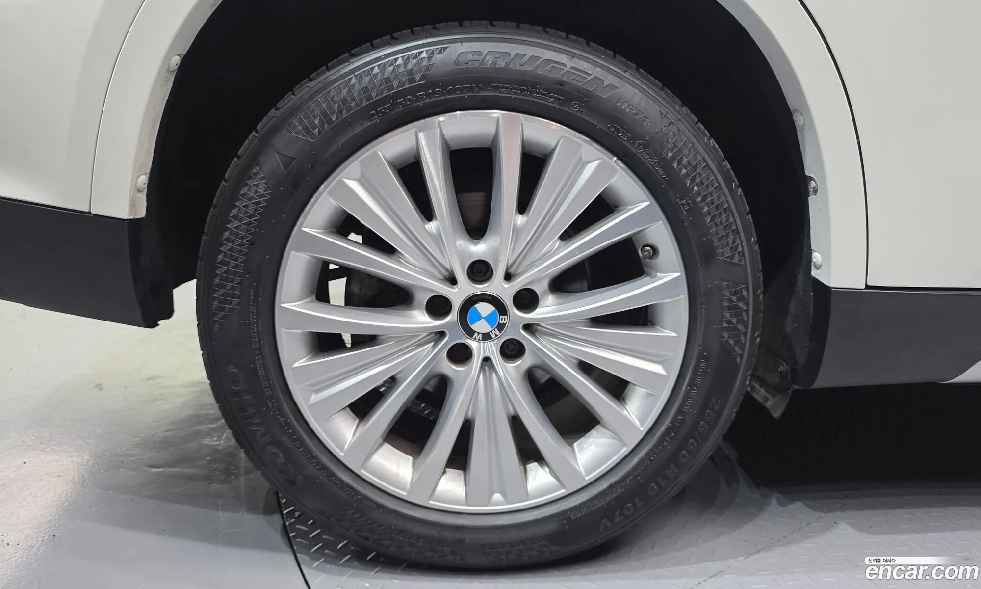 BMW X5 2016 — 6