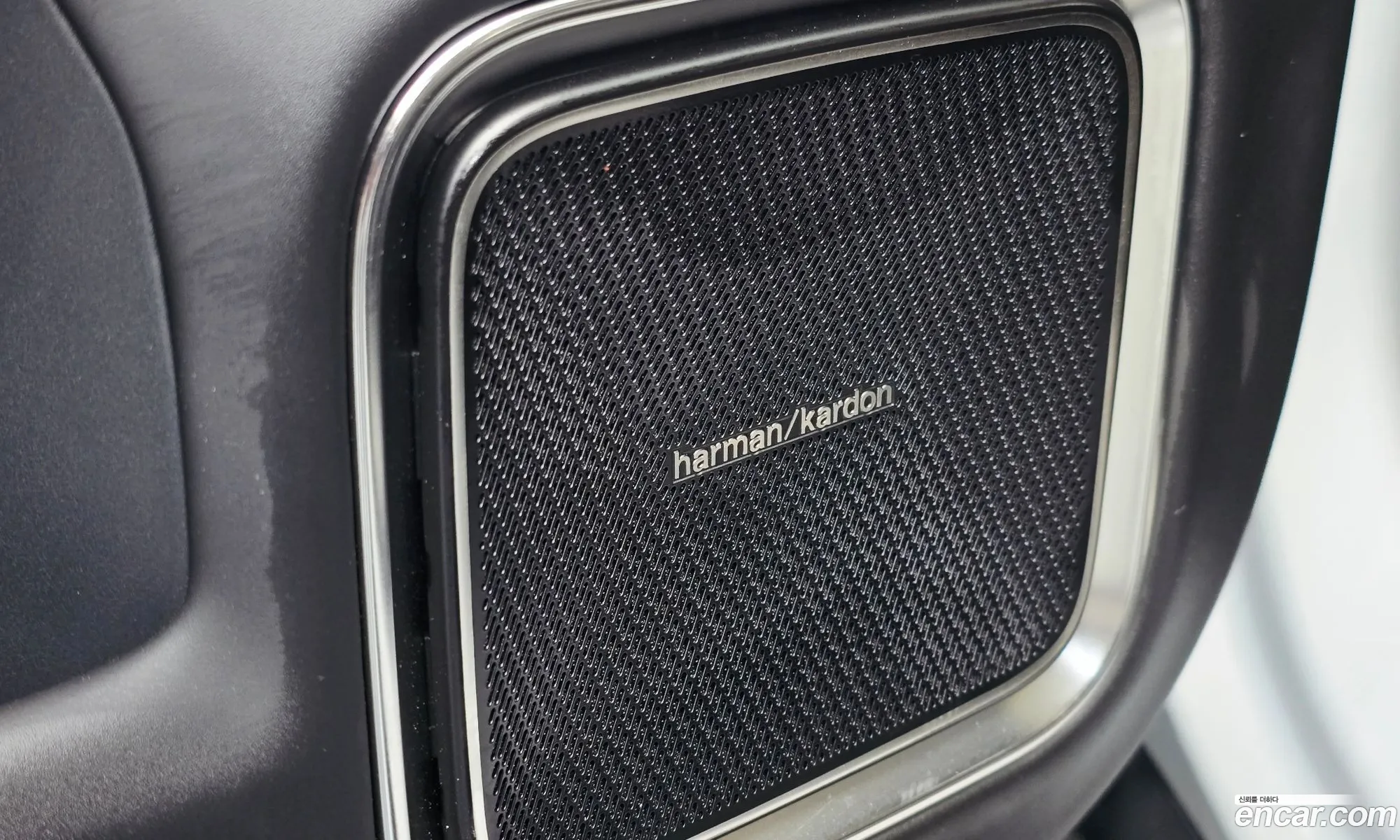 Polestar Polestar 4 2025 — 40