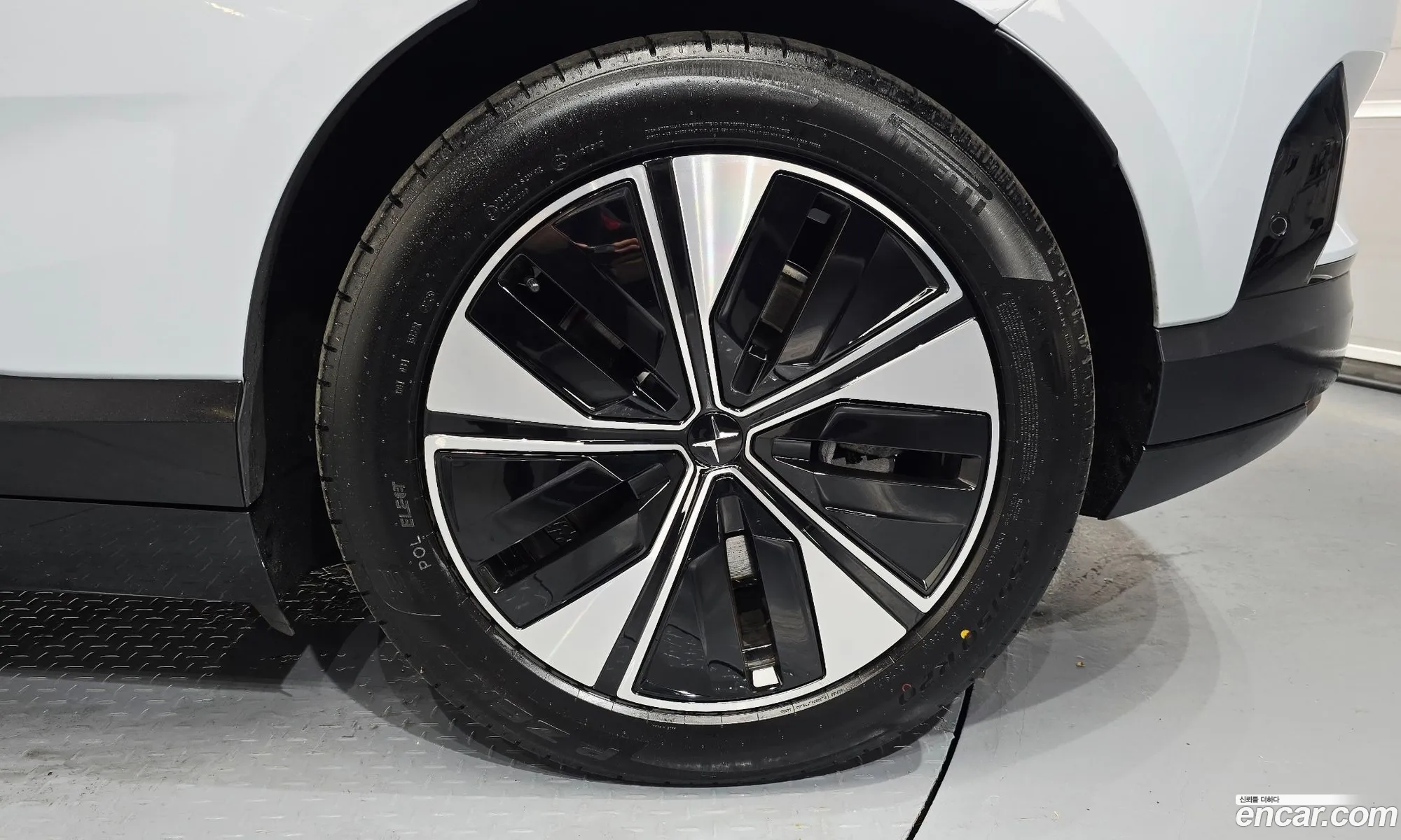 Polestar Polestar 4 2025 — 7