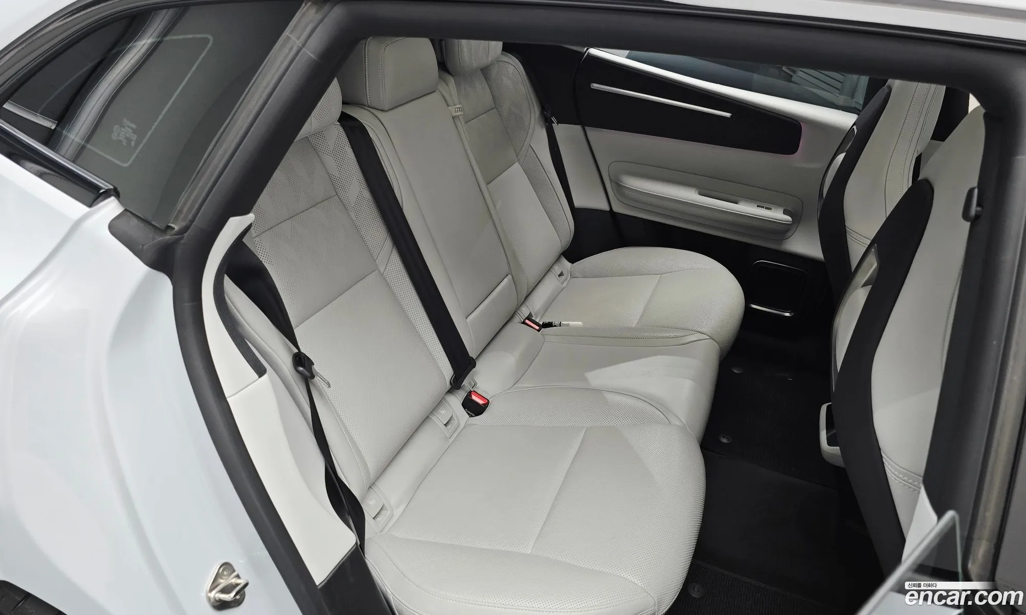 Polestar Polestar 4 2025 — 29
