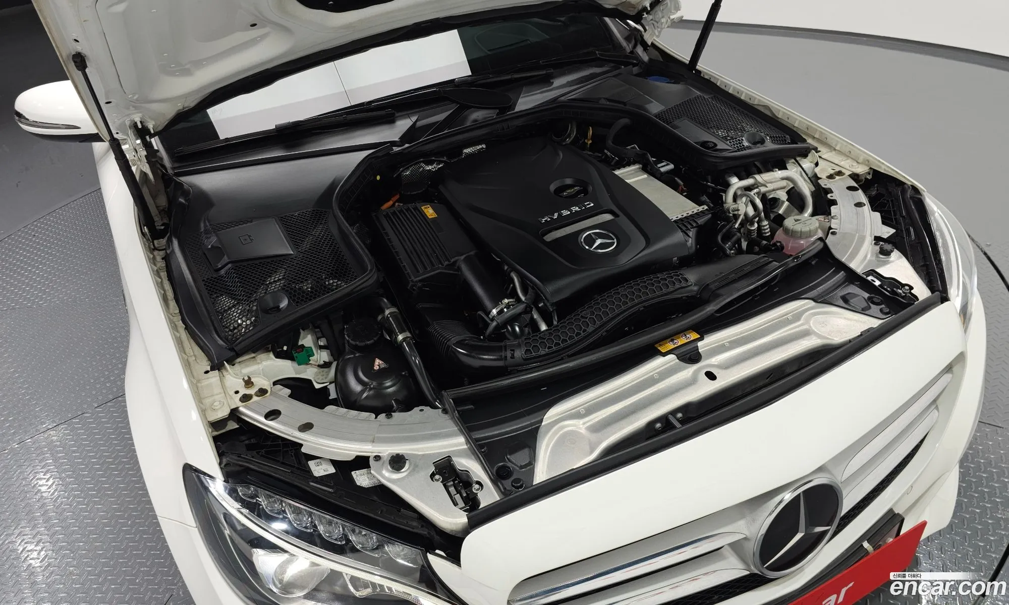 Mercedes-Benz C-Class W205 2018 — 15