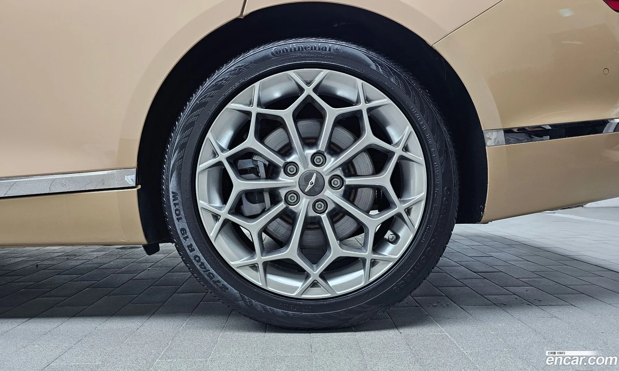 Genesis G80 2021 — 26