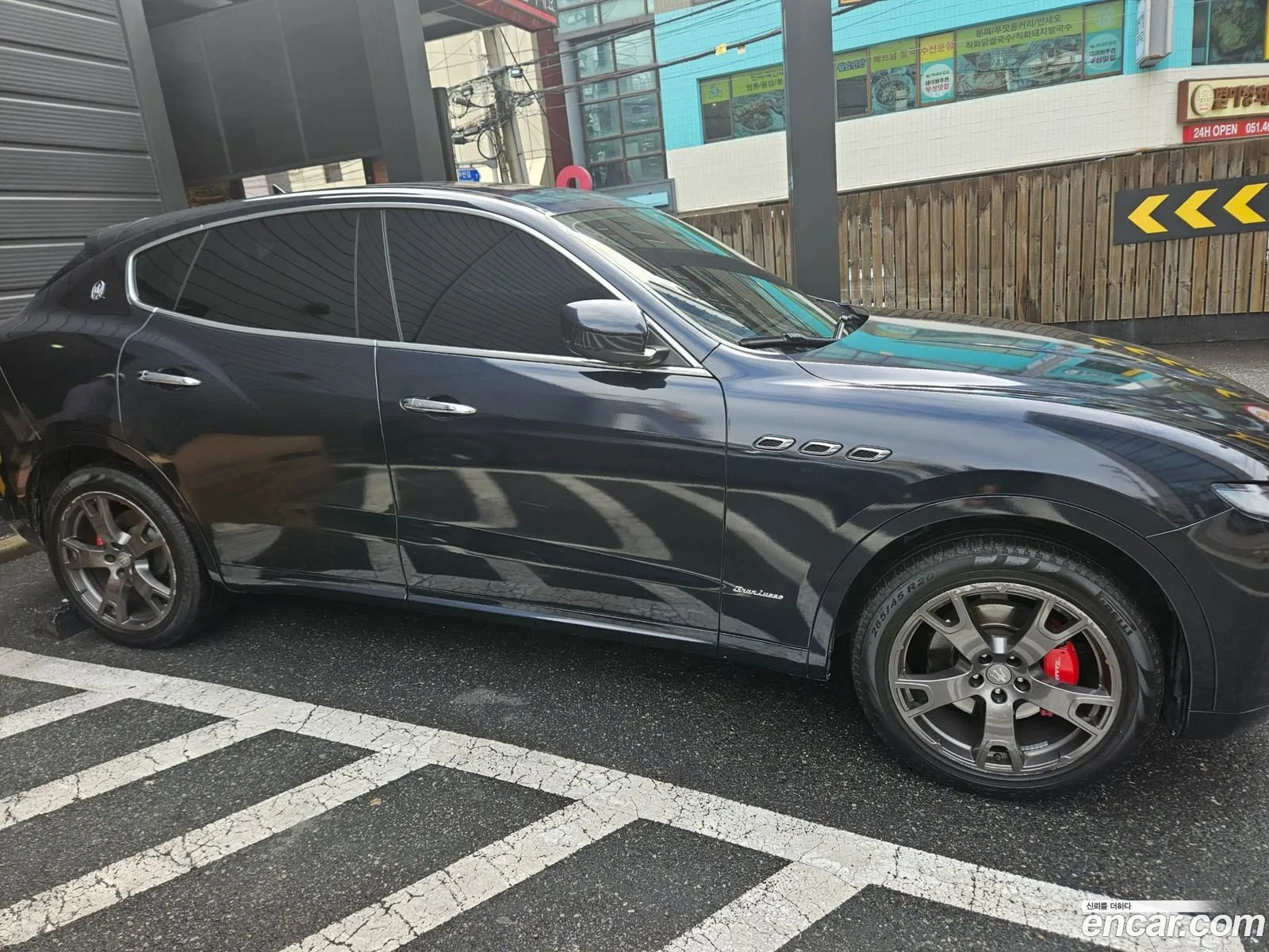 Maserati Levante 2018 — 15