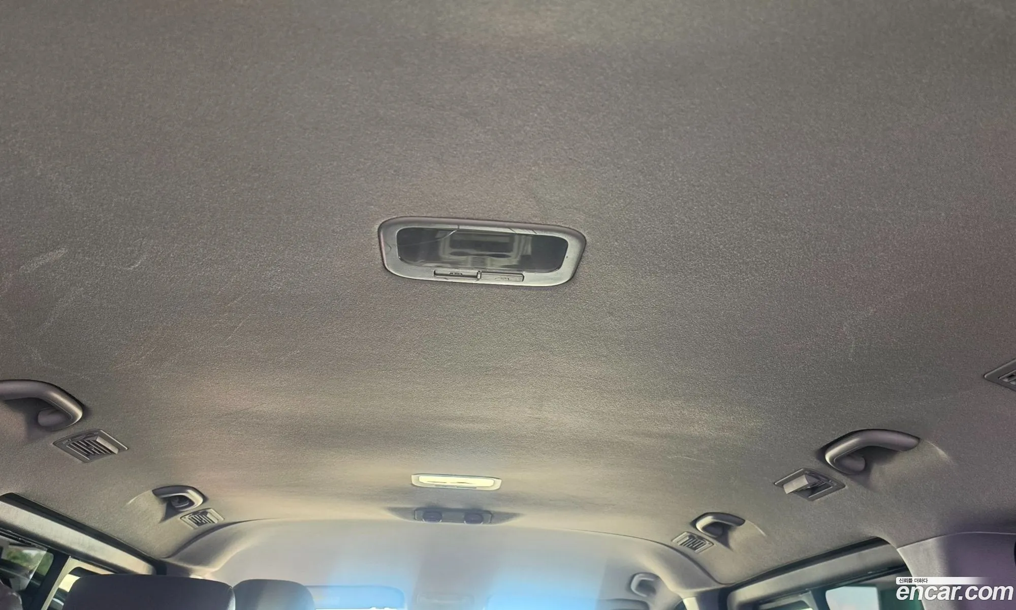 Hyundai Grand Starex 2015 — 15