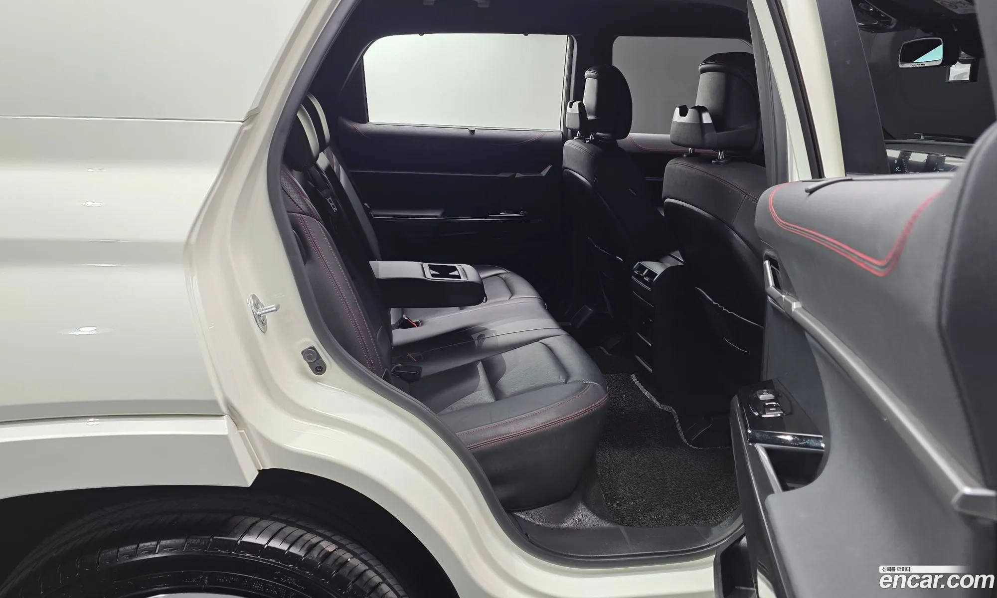KG Mobility (SsangYong) Actyon 2024 — 11