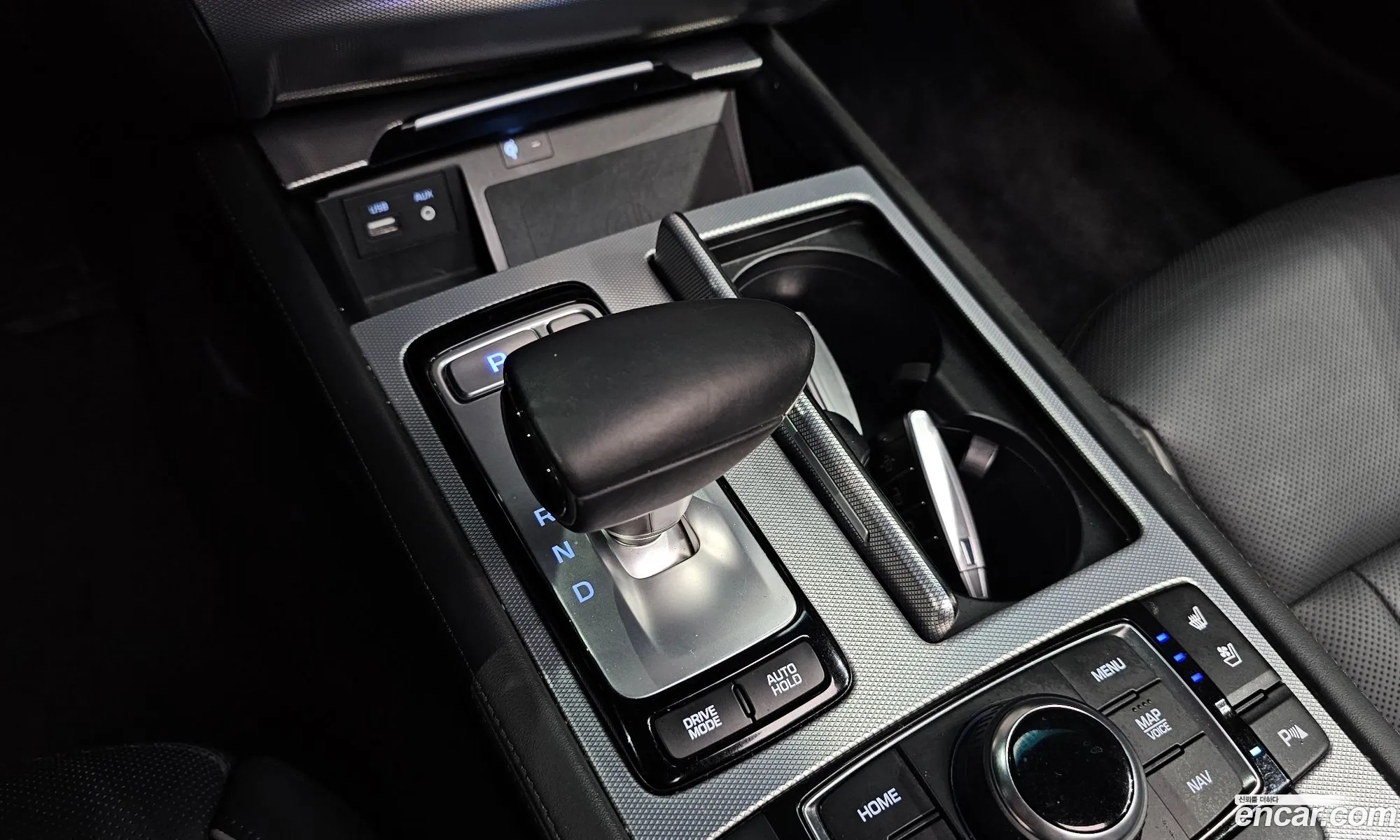 Genesis G80 2017 — 34