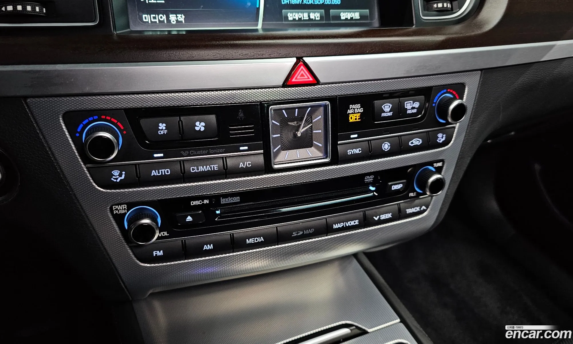 Genesis G80 2017 — 39