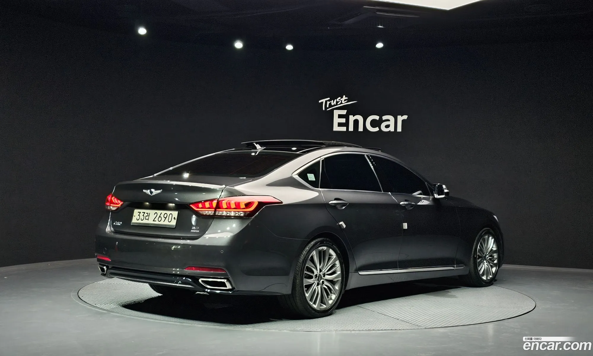 Genesis G80 2017 — 38