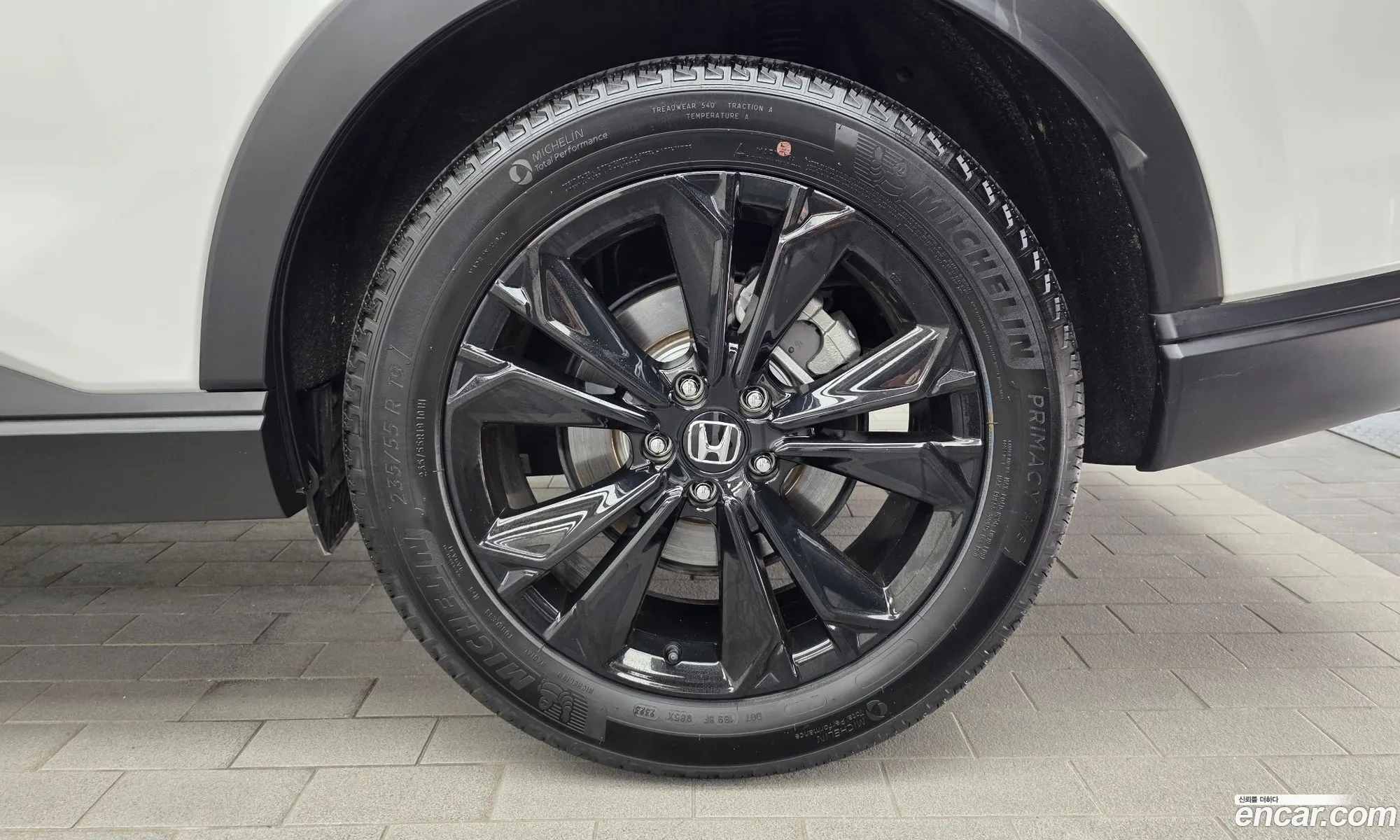 Honda CR-V 6th Gen 2023 — 32