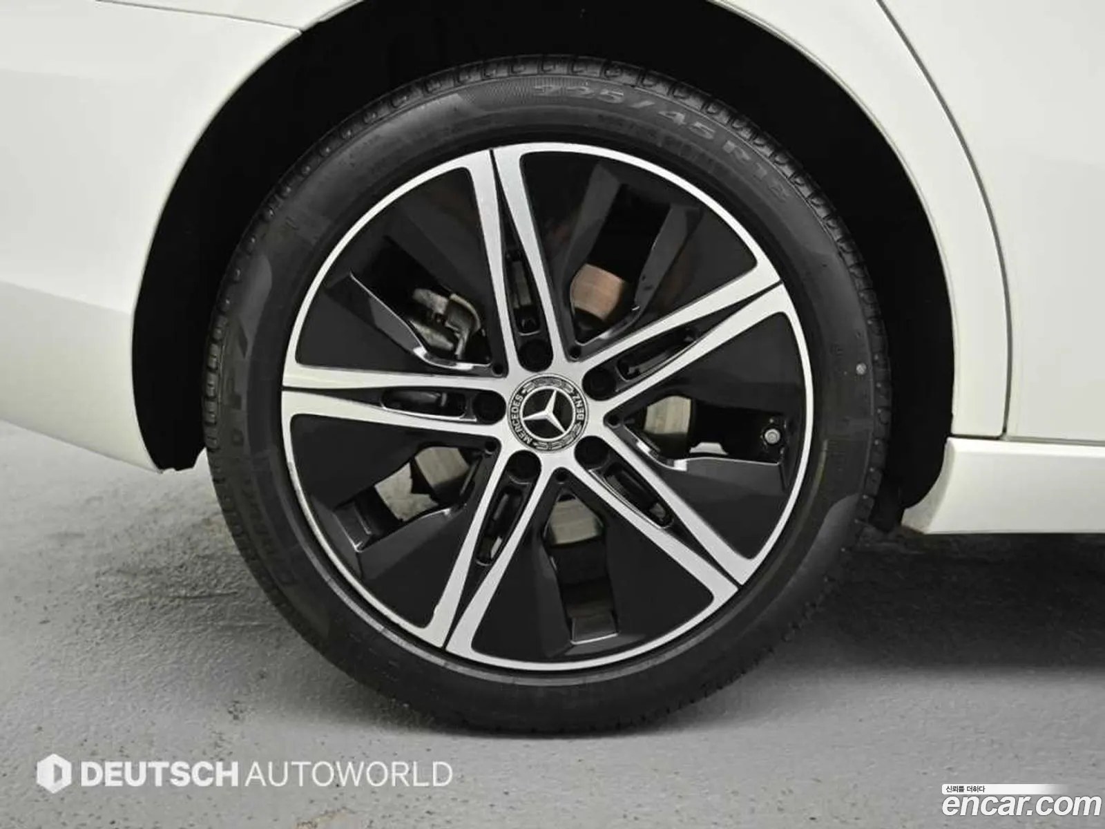 Mercedes-Benz A-Class W177 2024 — 19