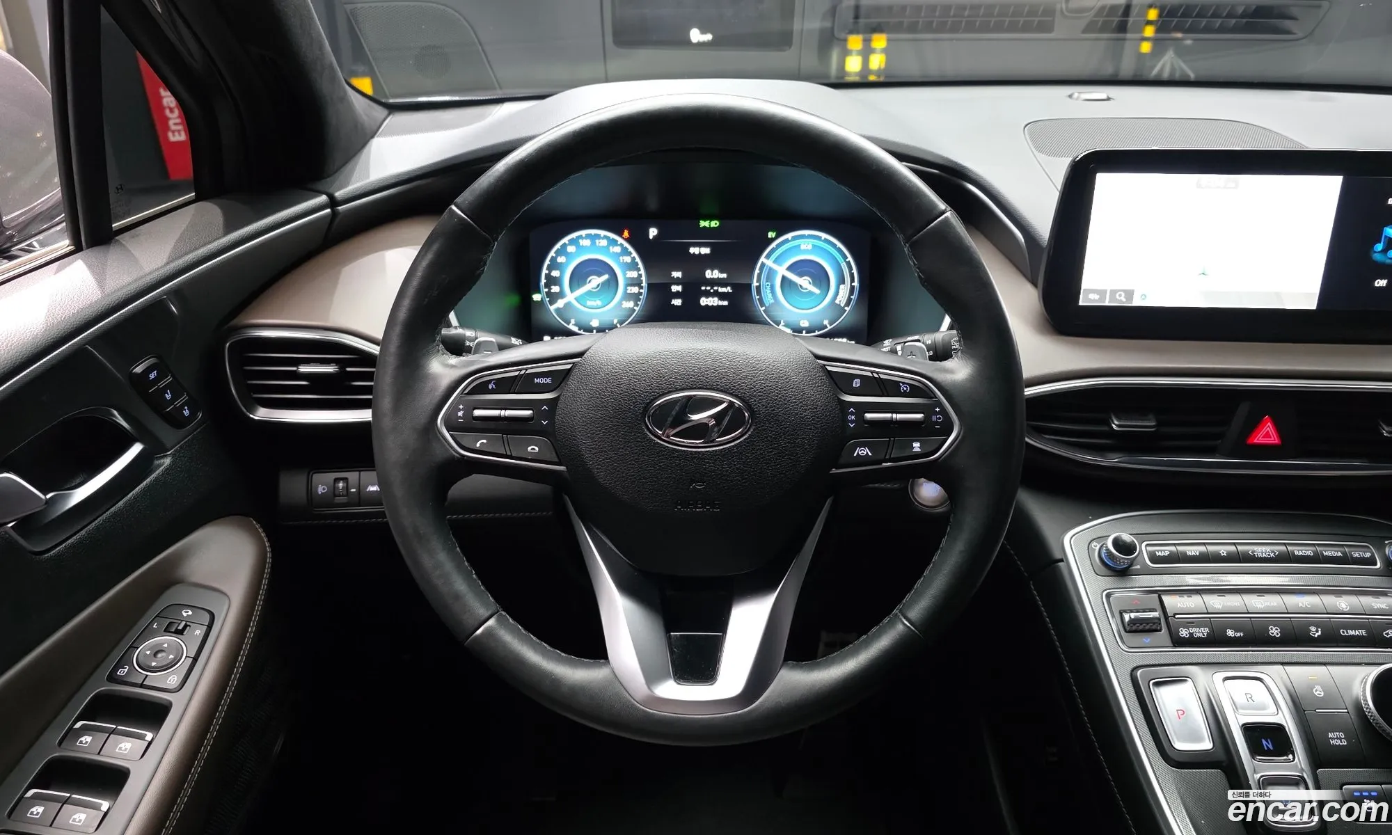 Hyundai Santa Fe 2023 — 4