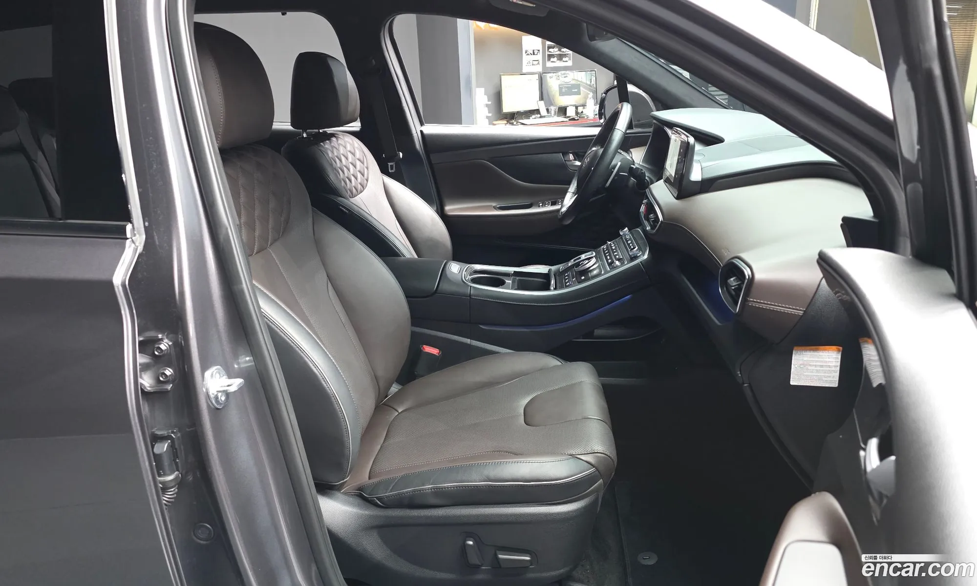 Hyundai Santa Fe 2023 — 27