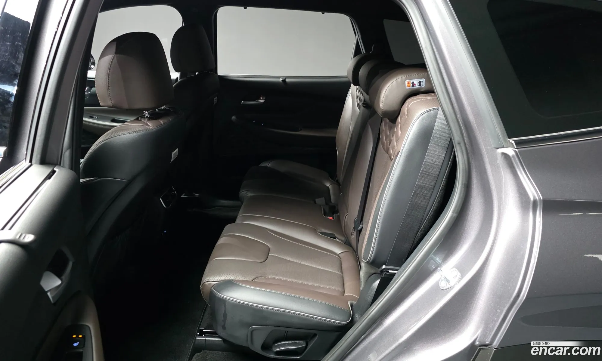 Hyundai Santa Fe 2023 — 19