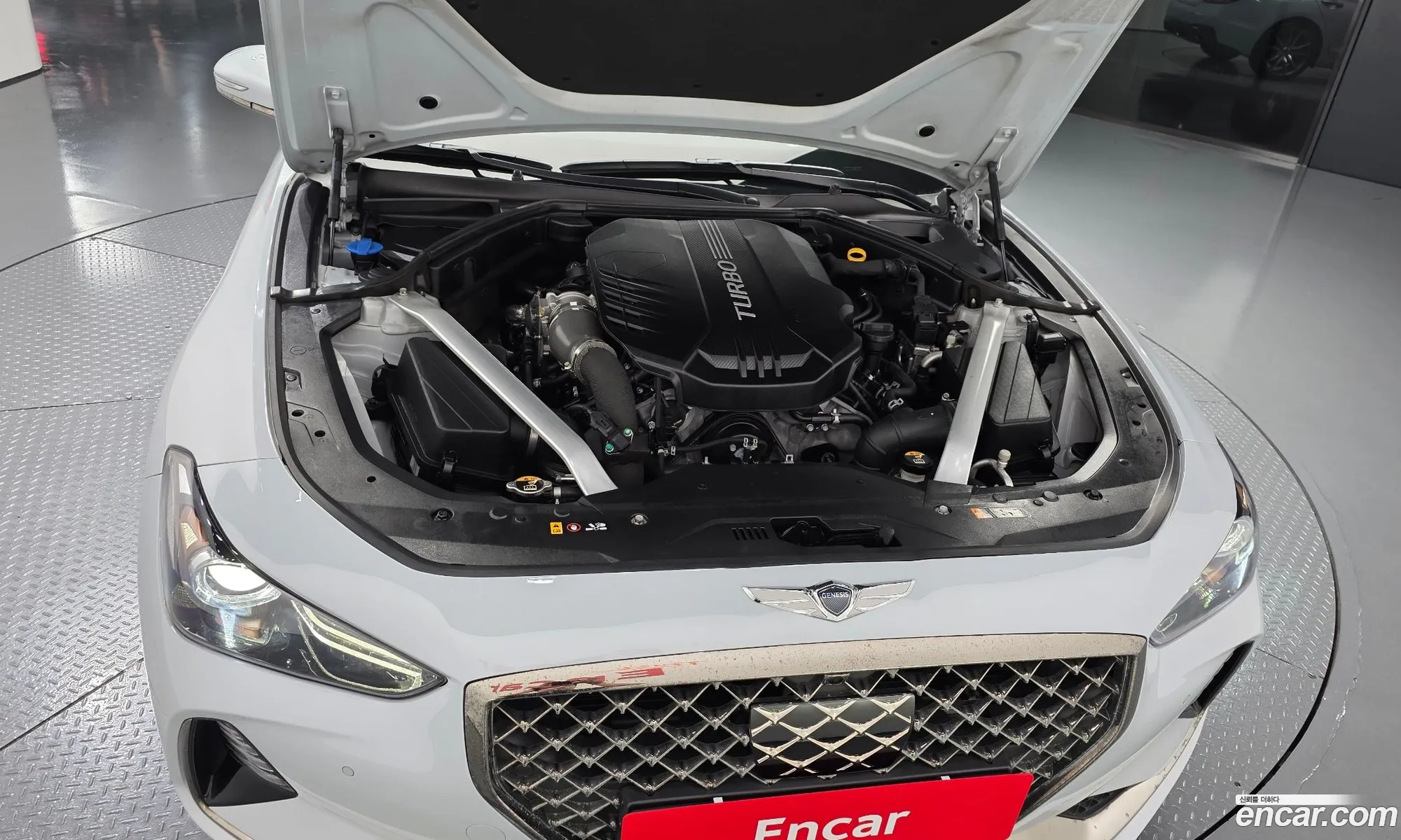Genesis G70 2017 — 12