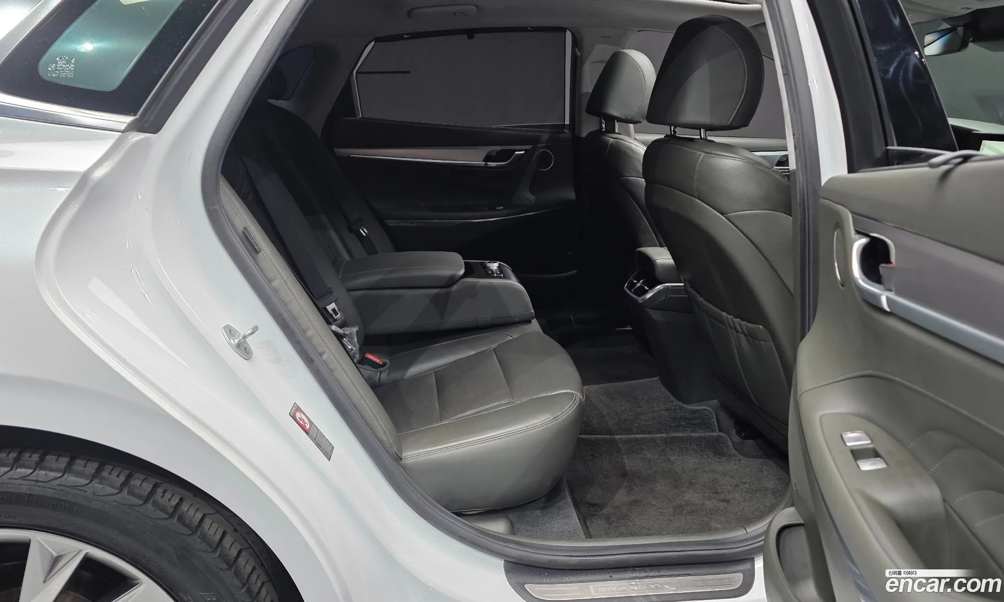 Hyundai Grandeur IG Hybrid 2020 — 21