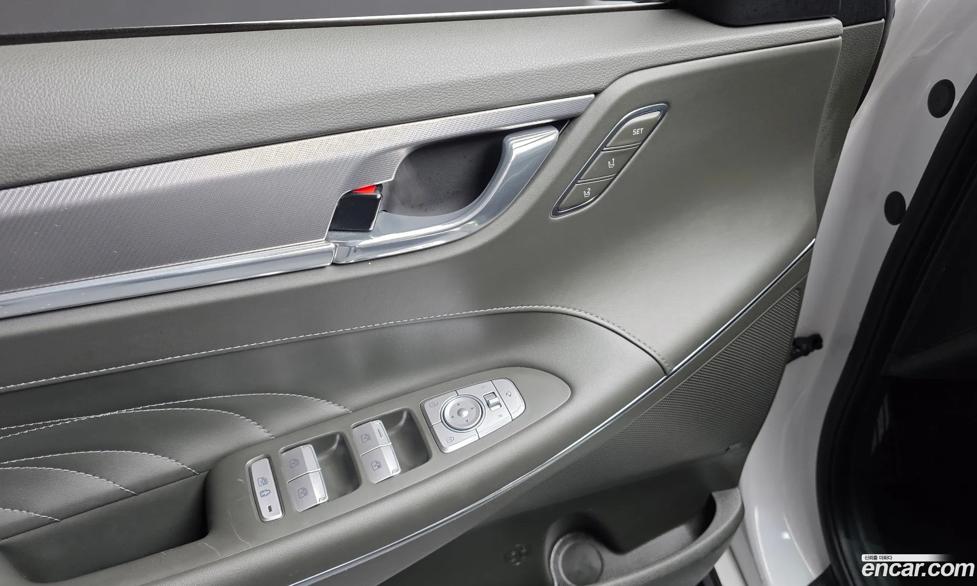 Hyundai Grandeur IG Hybrid 2020 — 13