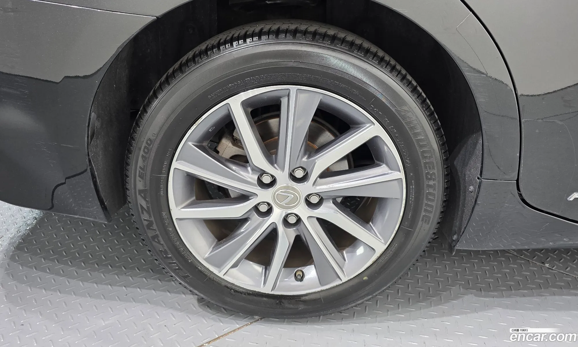 Lexus ES300h 2018 JTHBW1GGXJ2168698 — 4