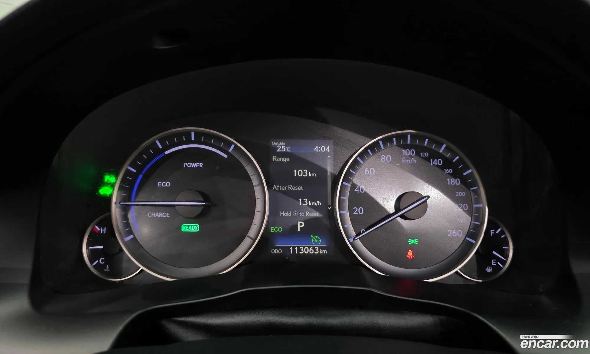 Lexus ES300h 2018 JTHBW1GGXJ2168698 — 23