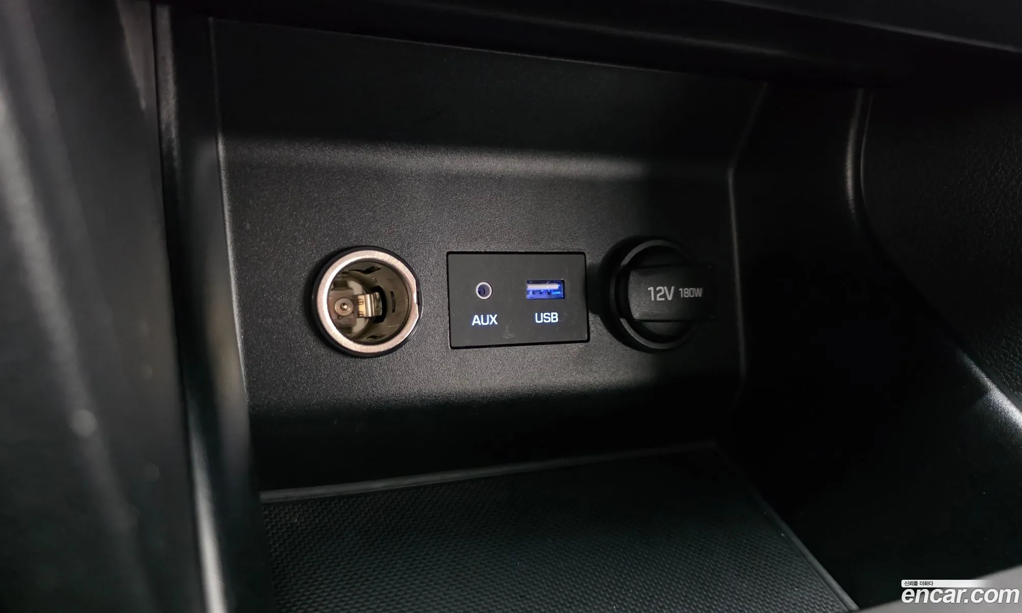 Hyundai Elantra AD 2019 — 17