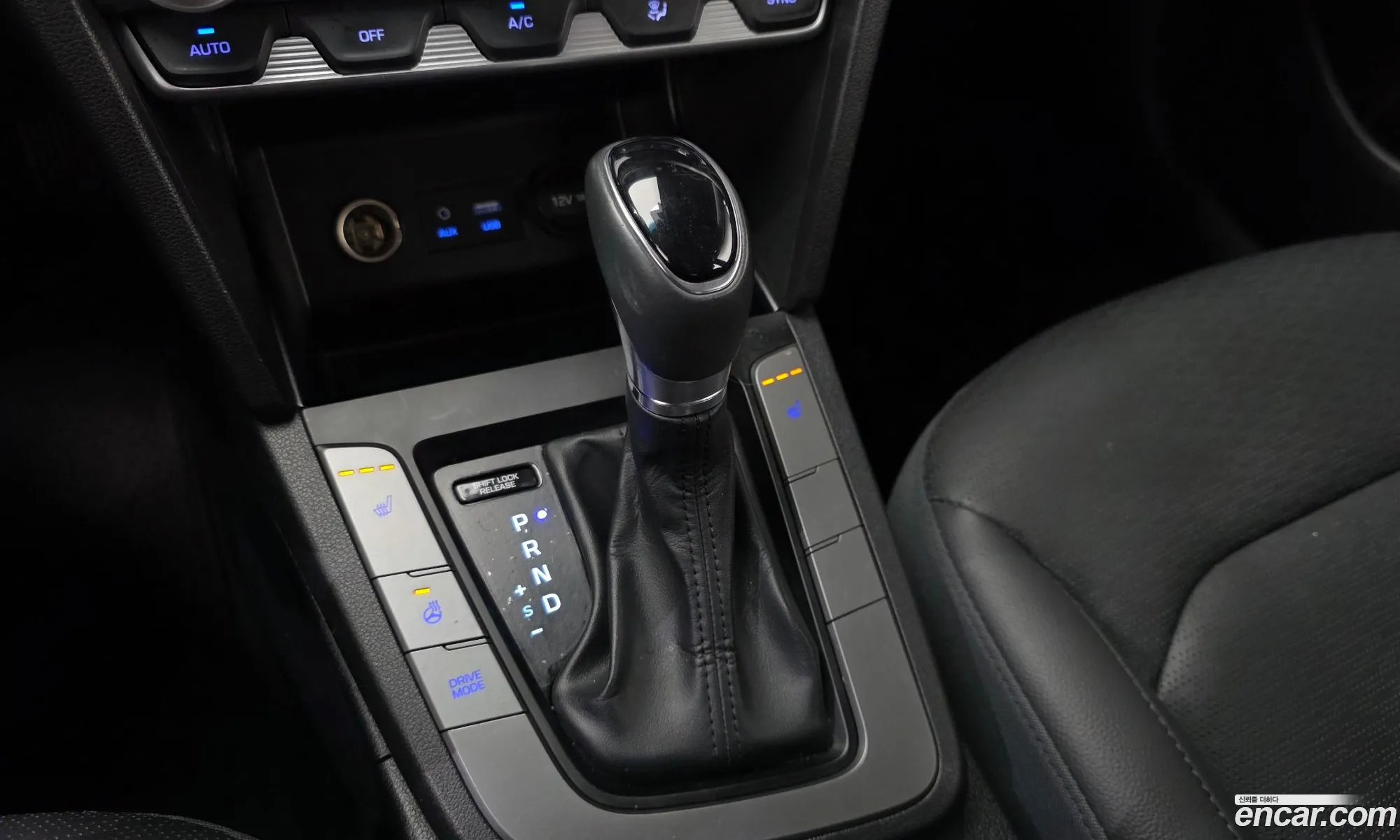 Hyundai Elantra AD 2019 — 19
