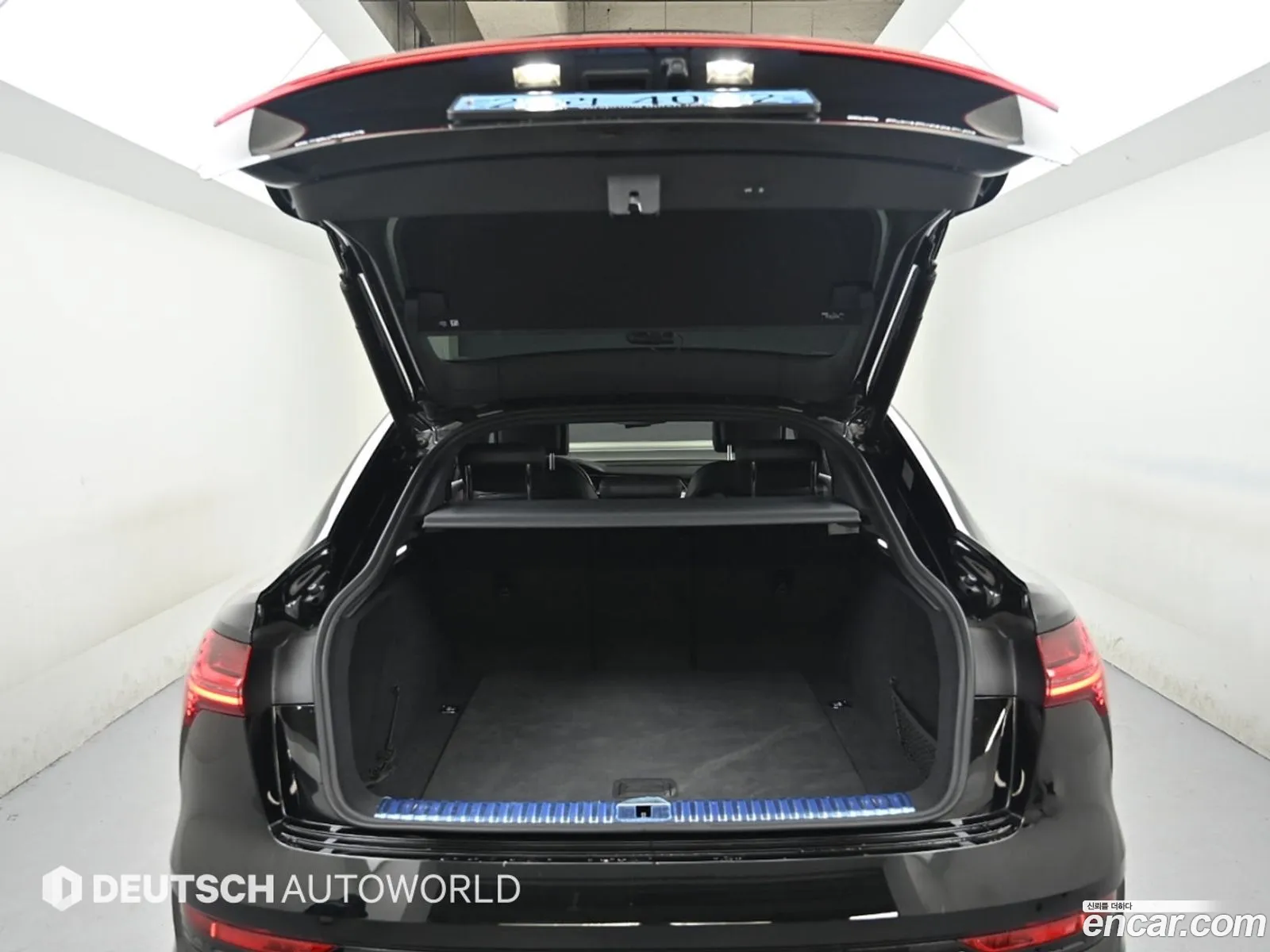 Audi e-tron 2021 — 18