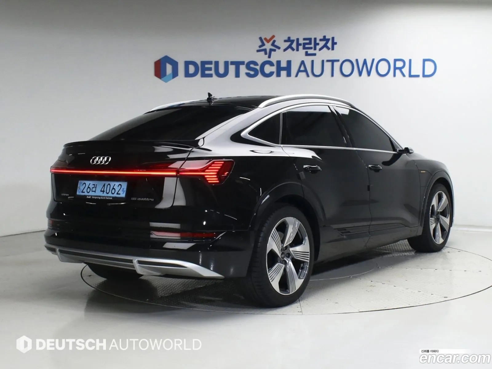 Audi e-tron 2021 — 10