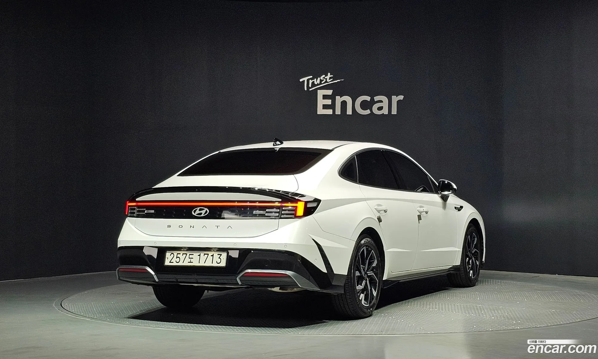 Hyundai Sonata the Edge 2024 — 28