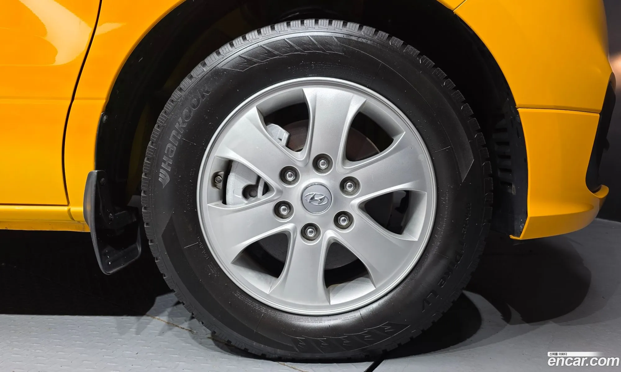 Hyundai Grand Starex 2020 — 14