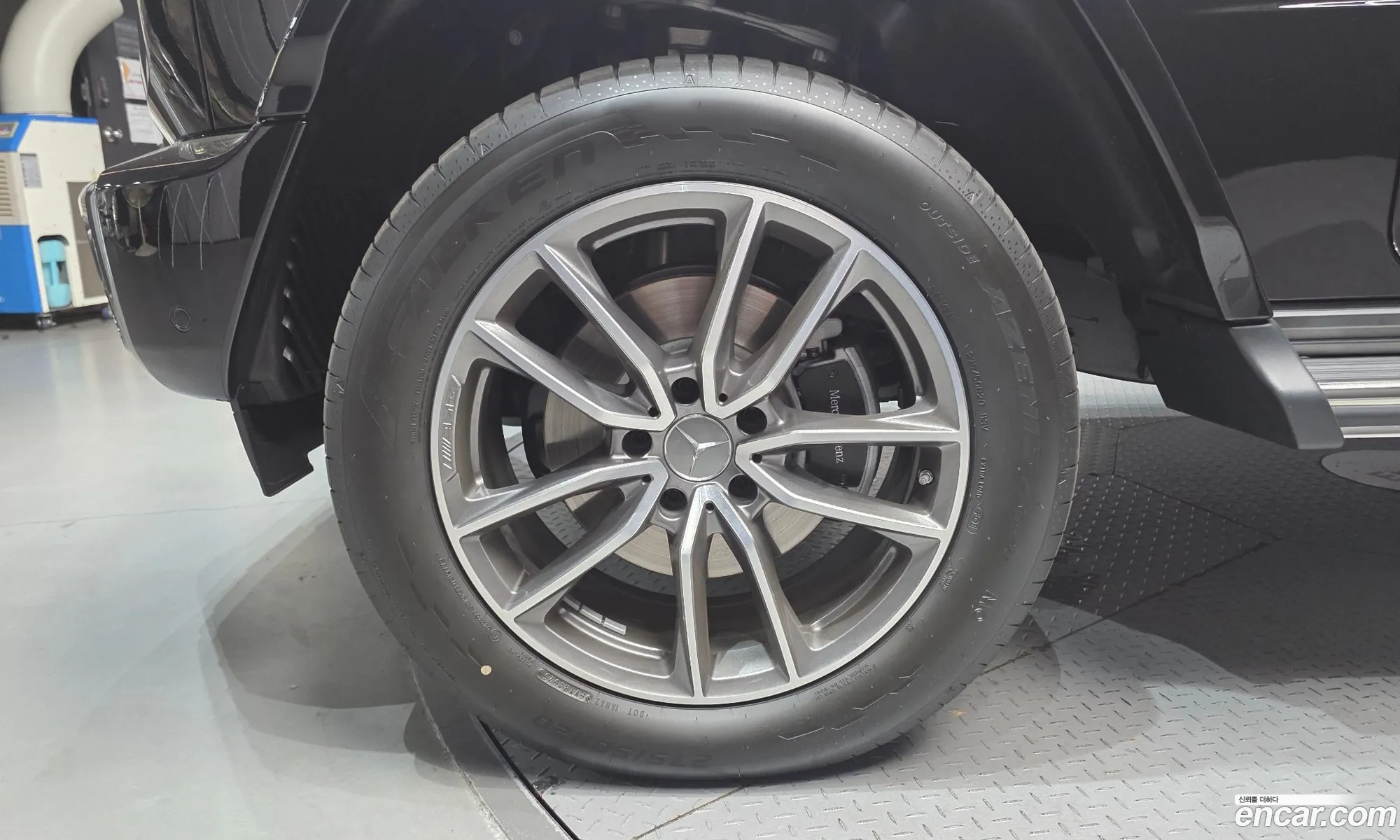 Mercedes-Benz G-Class W465 2026 — 30