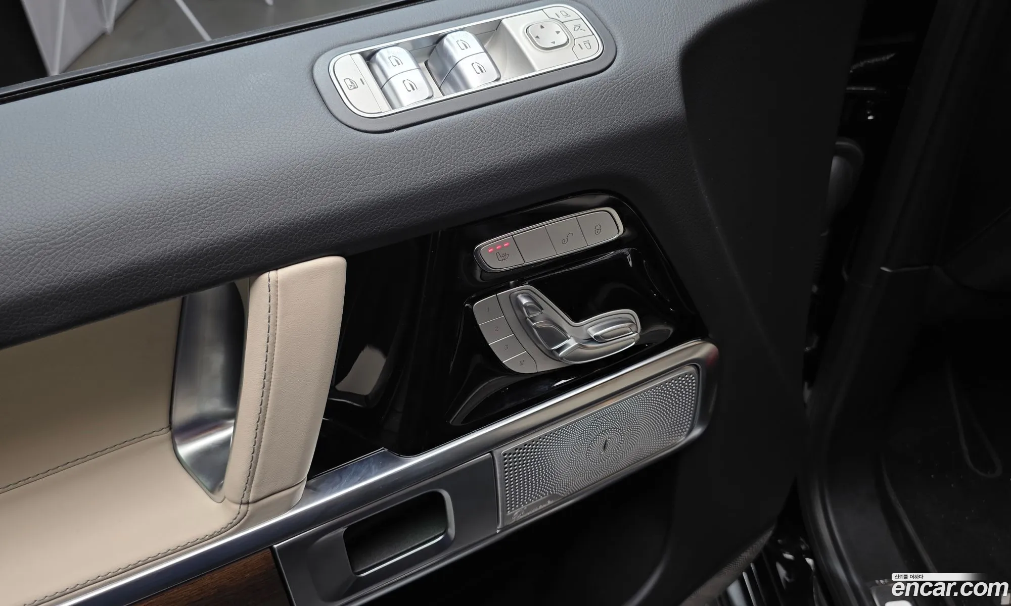 Mercedes-Benz G-Class W465 2026 — 22