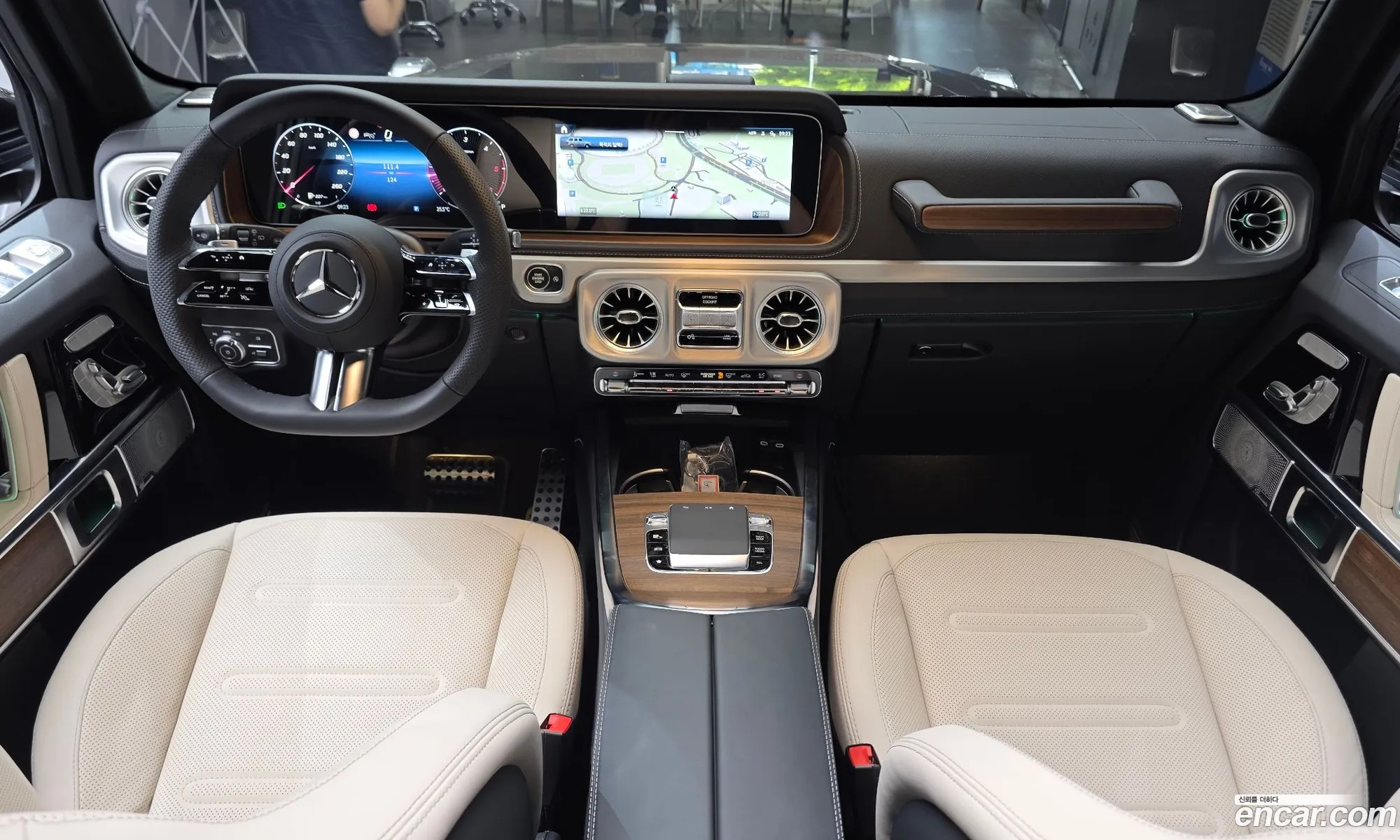 Mercedes-Benz G-Class W465 2026 — 8
