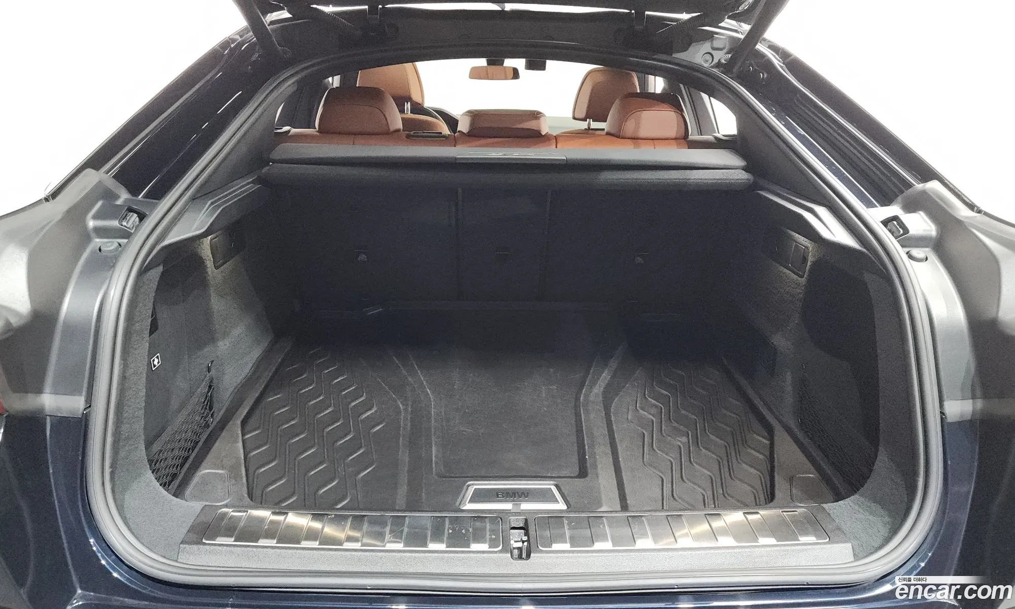 BMW X6 2023 WBACY810111111111 — 6