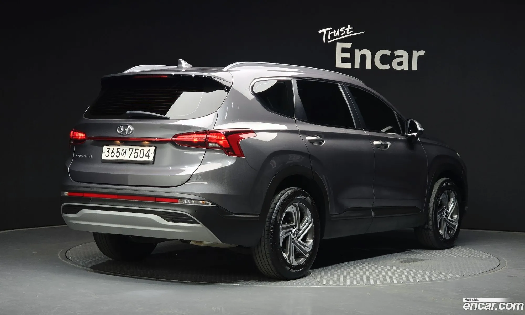 Hyundai Santa Fe 2022 — 20
