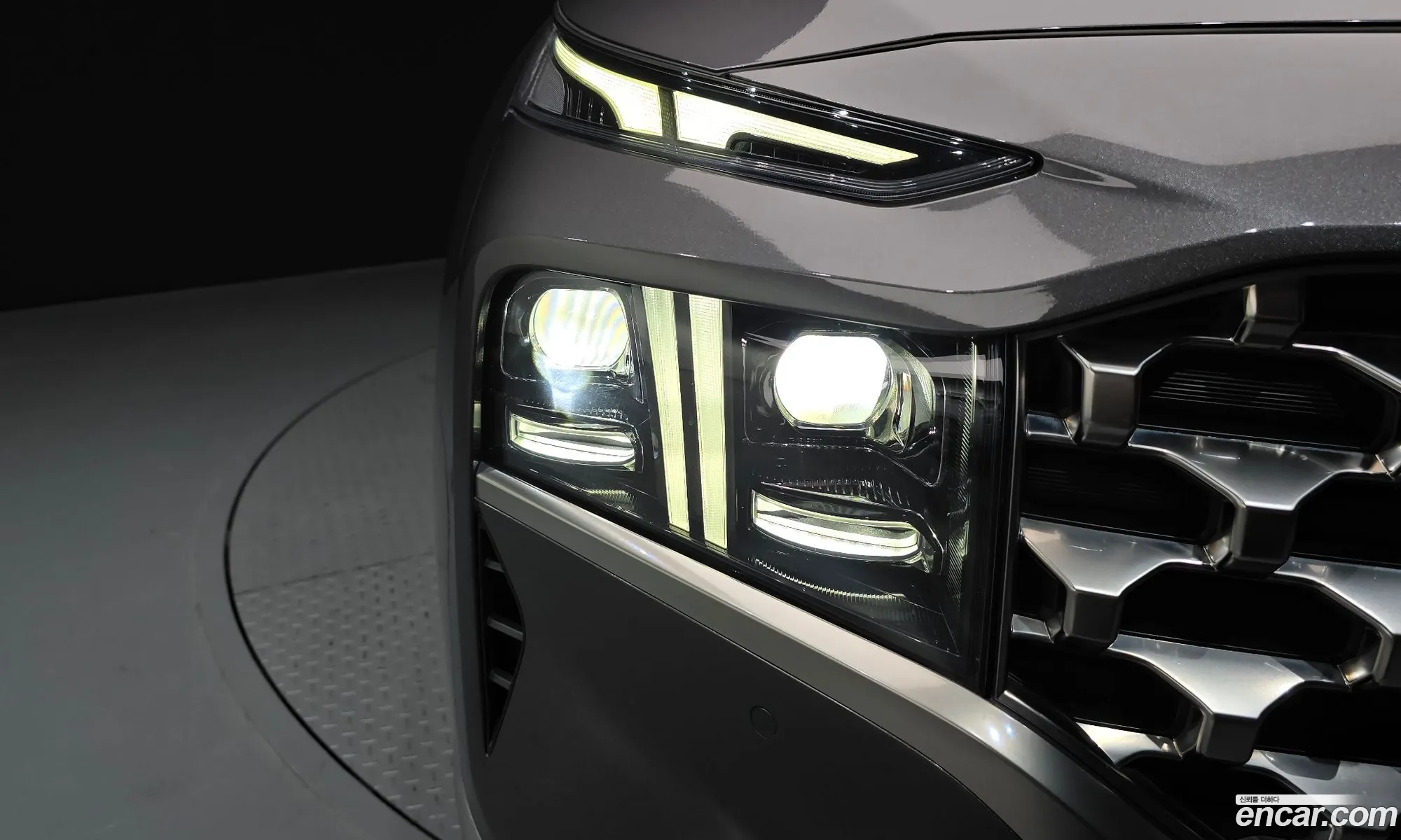 Hyundai Santa Fe 2022 — 16
