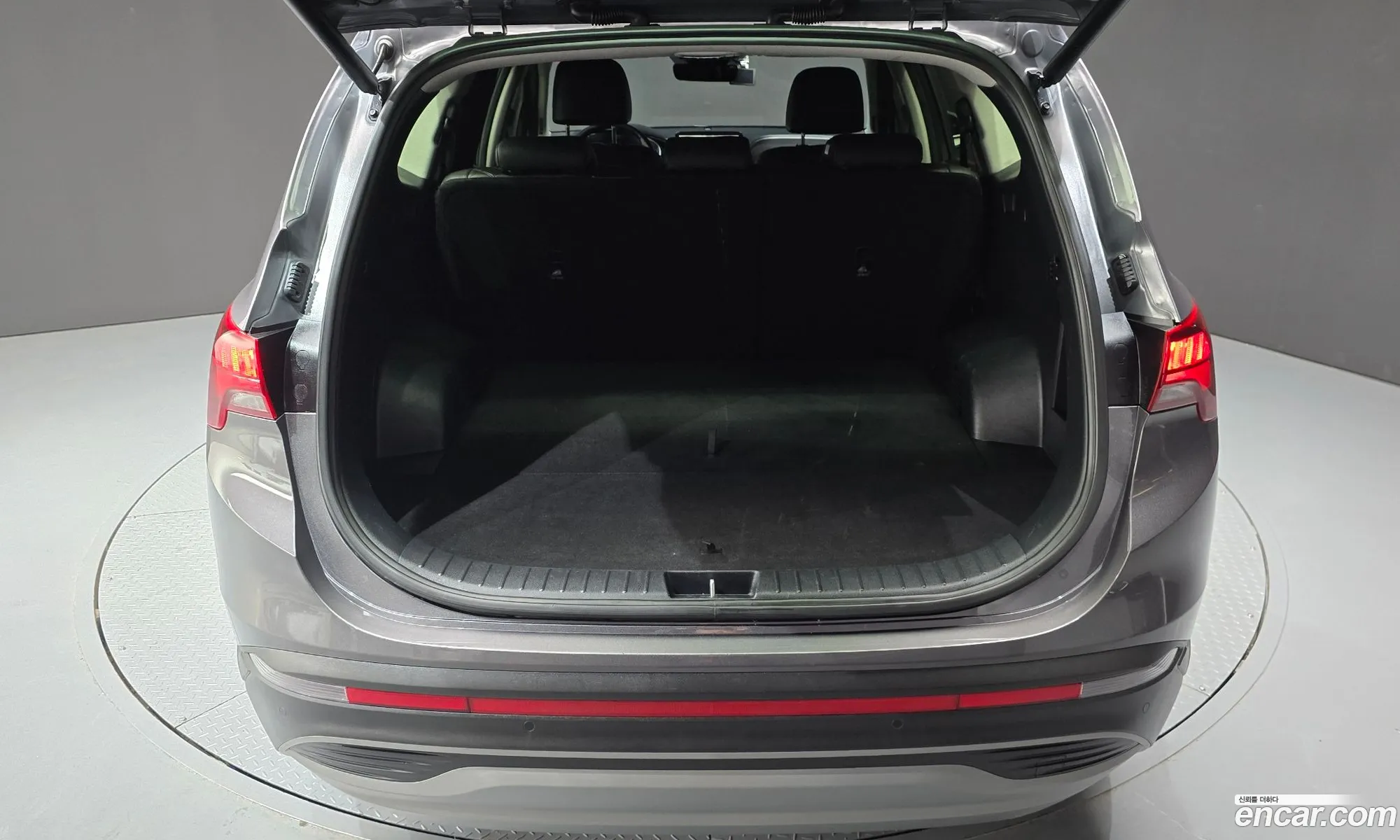 Hyundai Santa Fe 2022 — 27