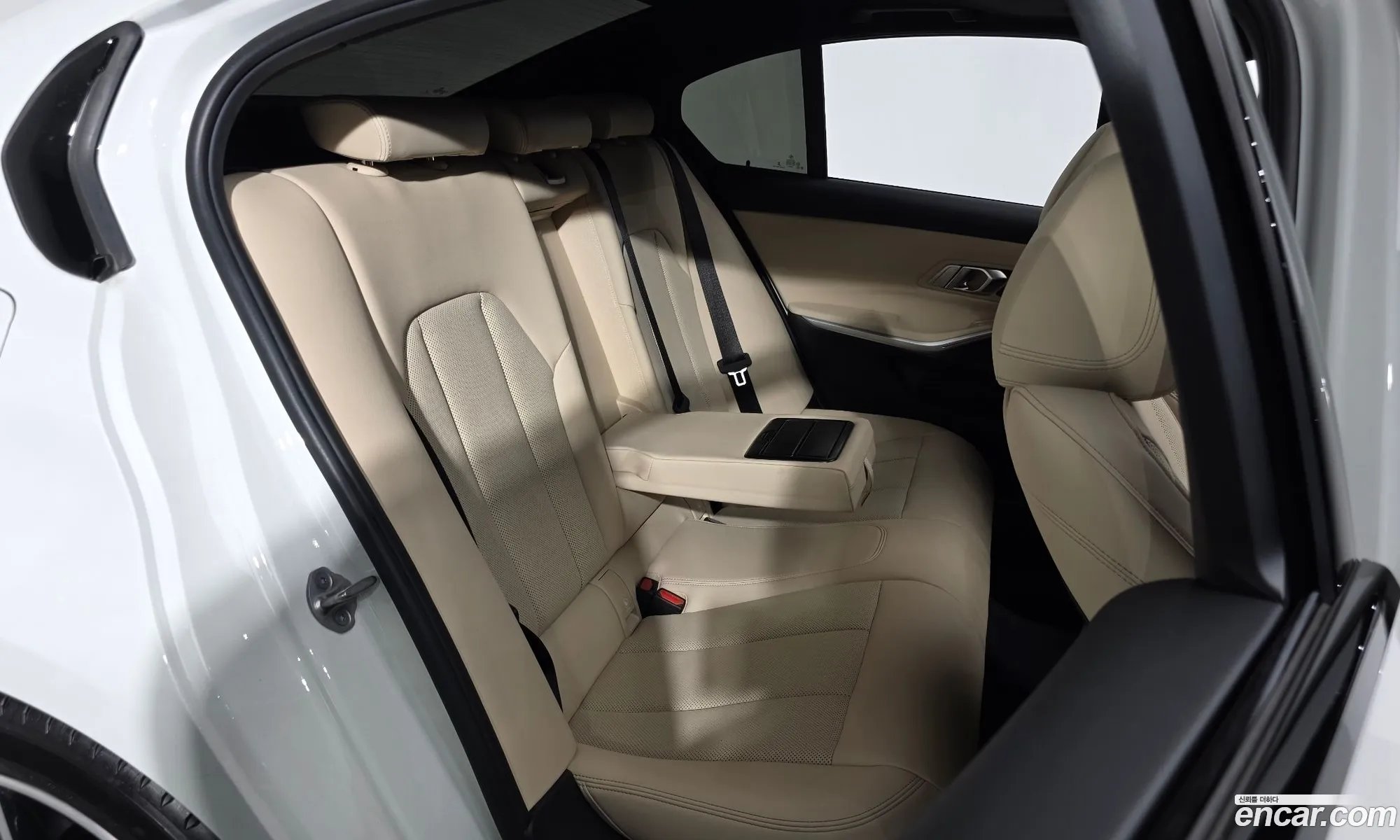 BMW 3 Series 2023 — 31