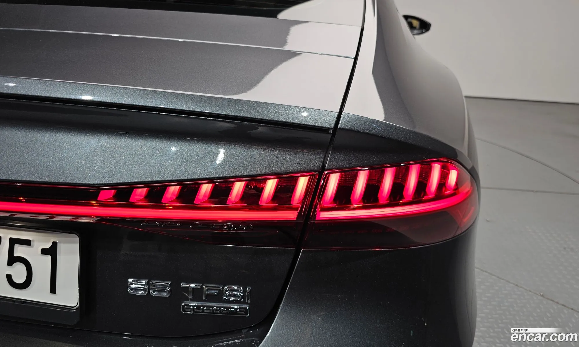 Audi A7 2022 WAUZZZF20NN043948 — 12