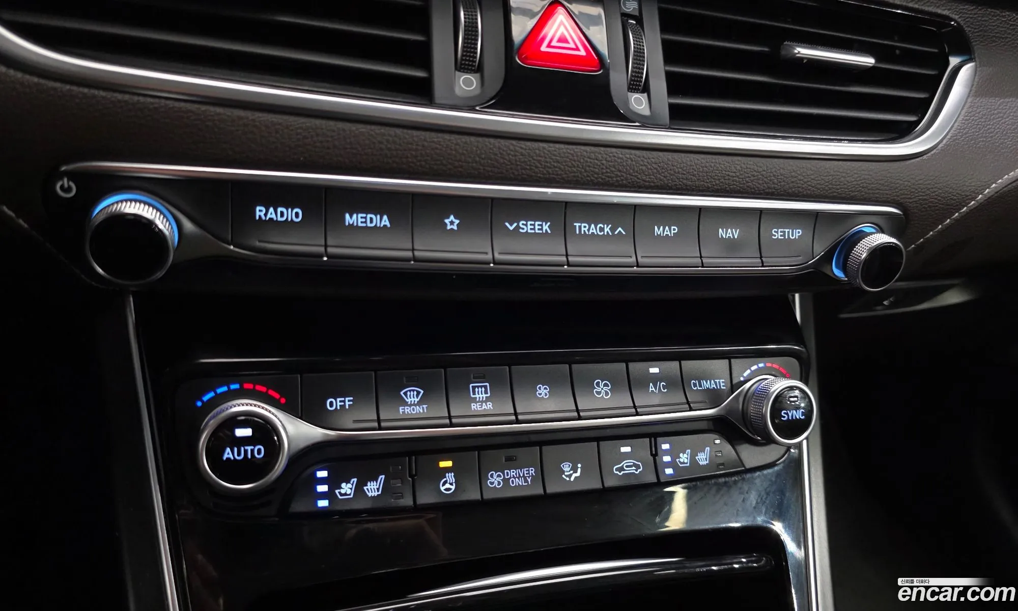 Hyundai Grandeur IG Hybrid 2019 — 19