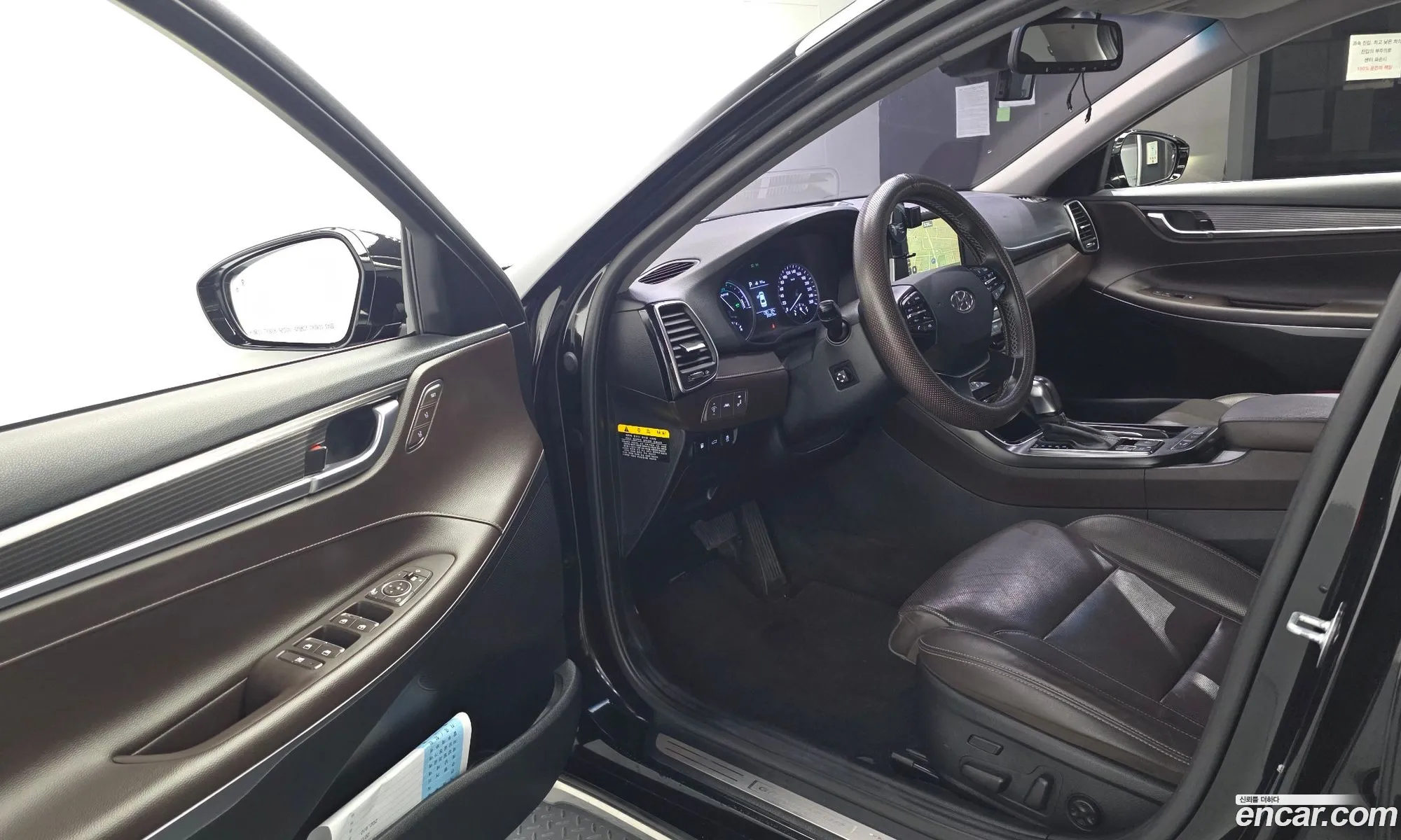 Hyundai Grandeur IG Hybrid 2019 — 9