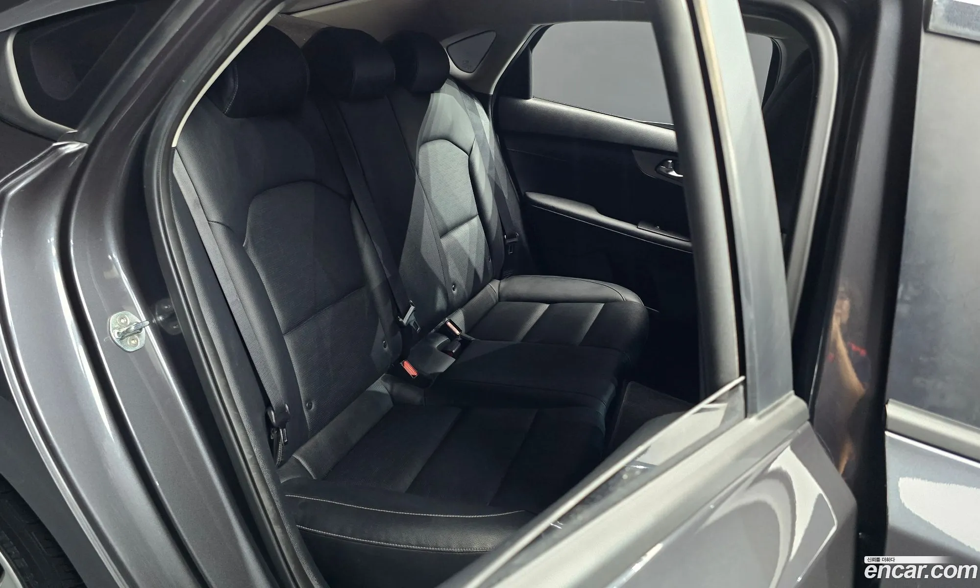 Kia K3 2019 — 16