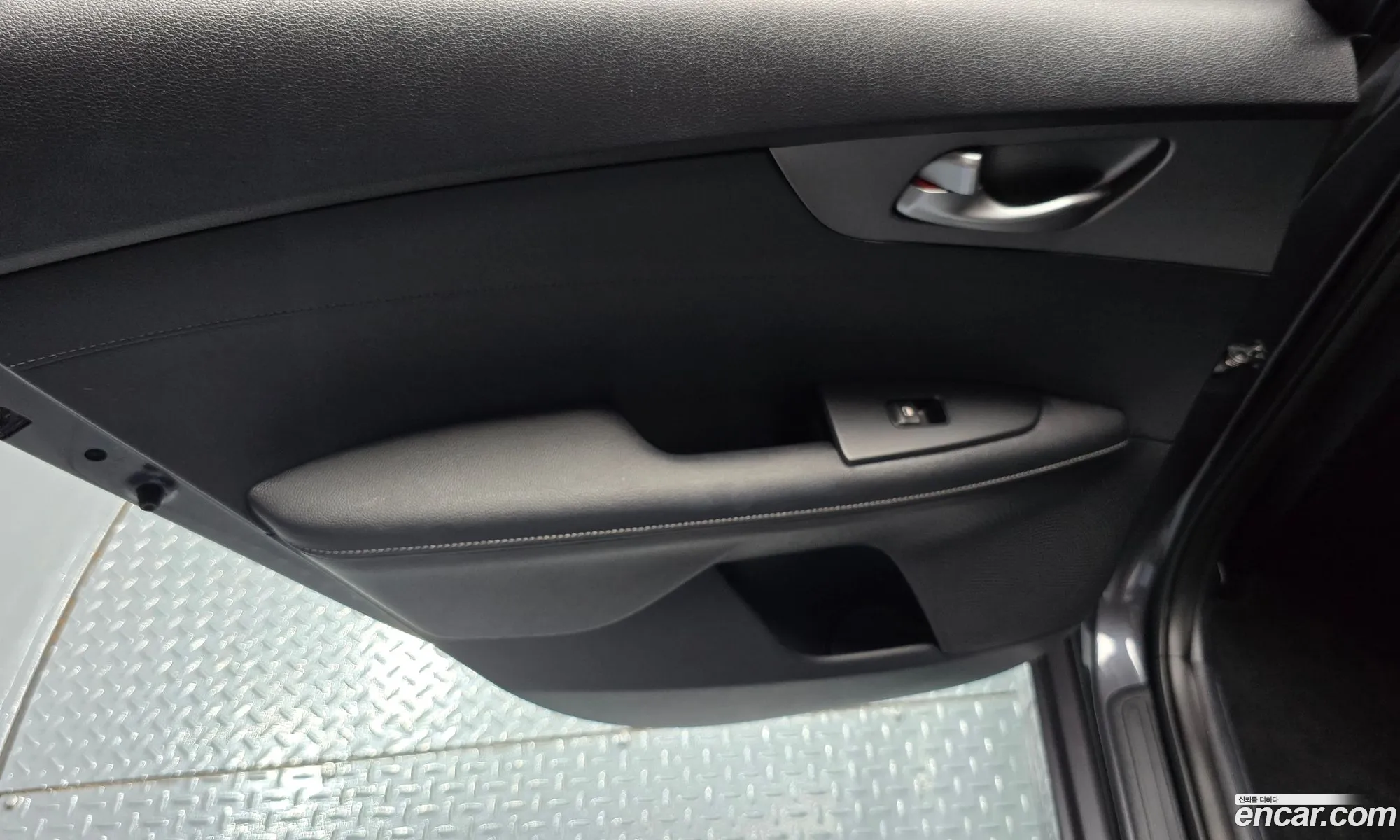 Kia K3 2019 — 4