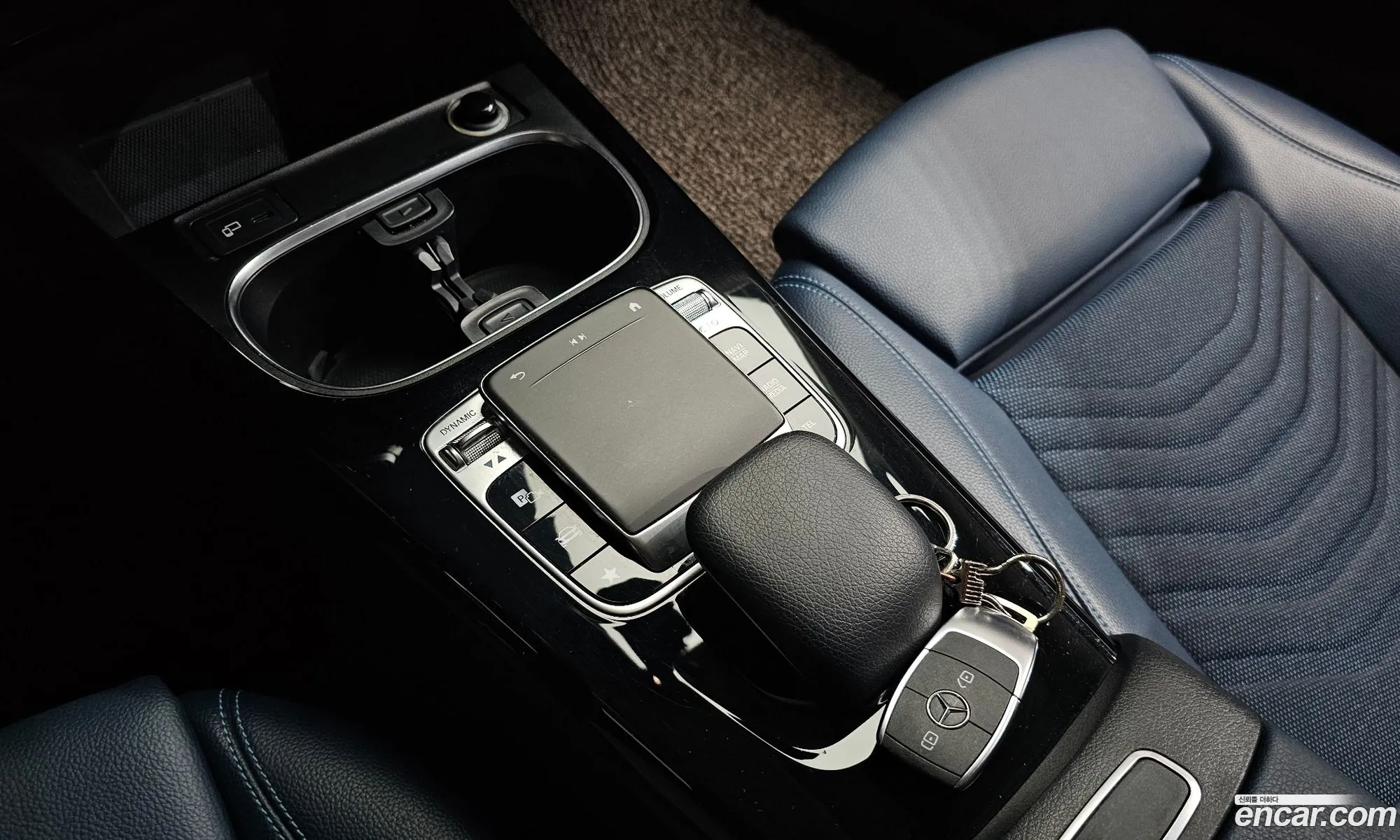 Mercedes-Benz A-Class W177 2019 — 24