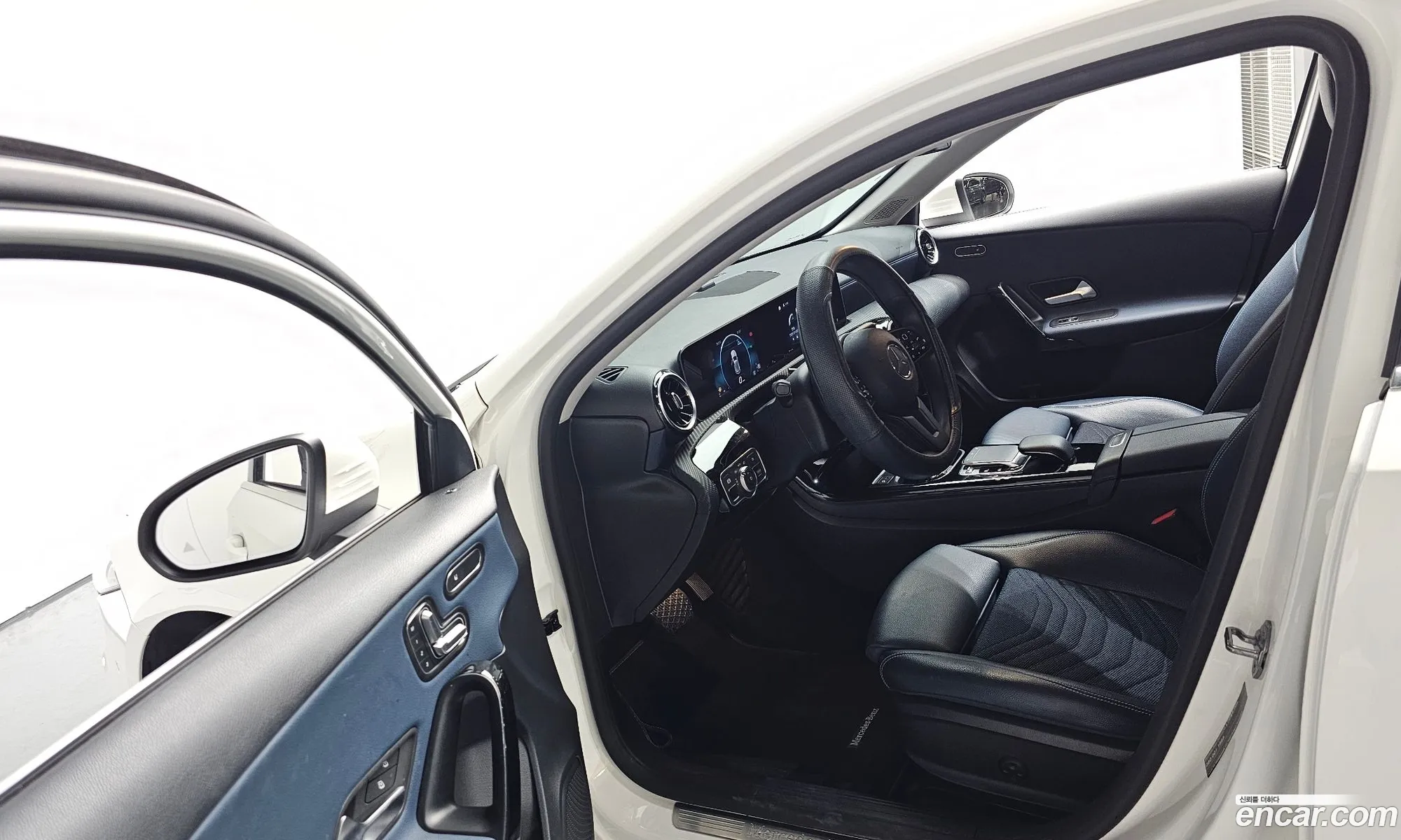 Mercedes-Benz A-Class W177 2019 — 28
