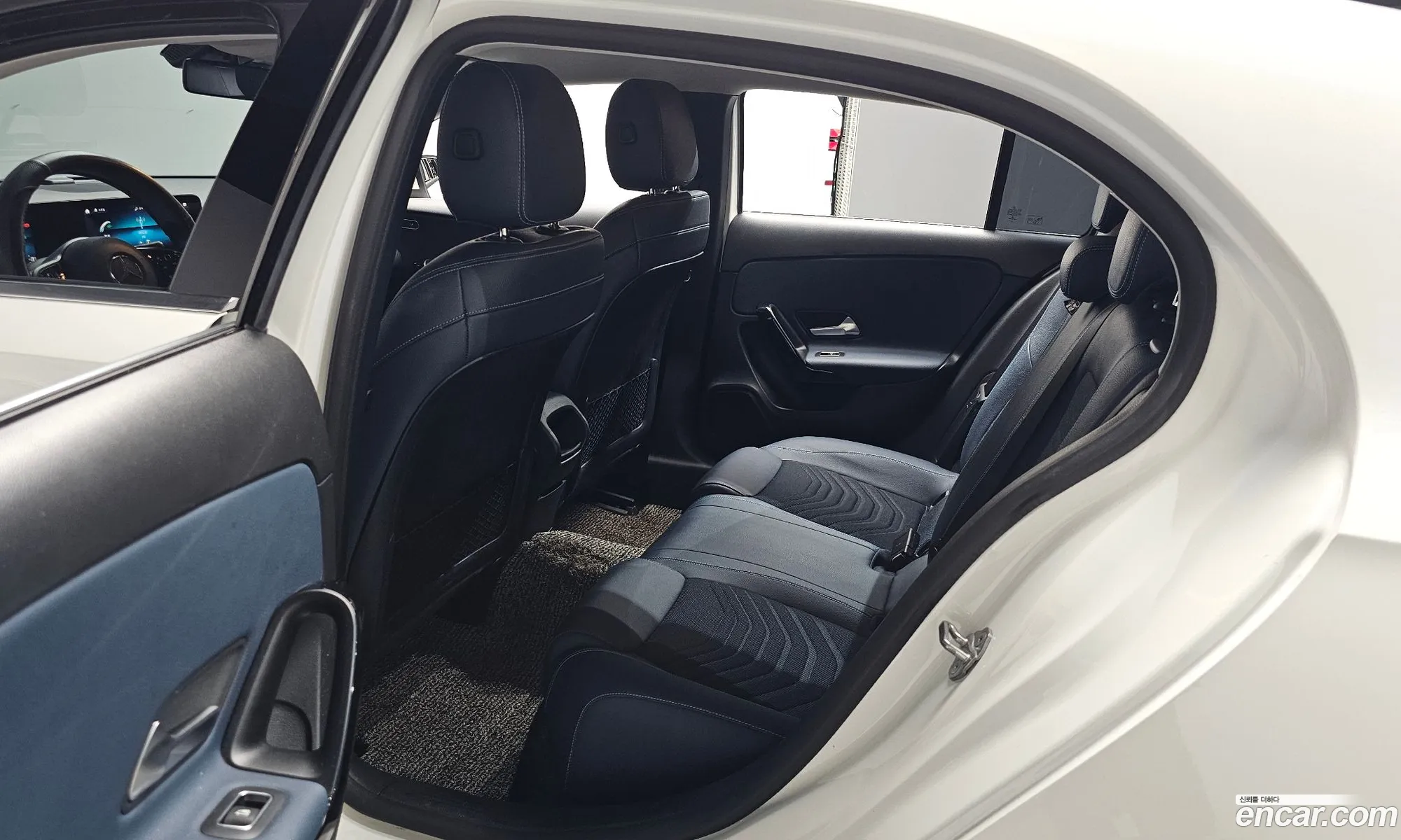 Mercedes-Benz A-Class W177 2019 — 18