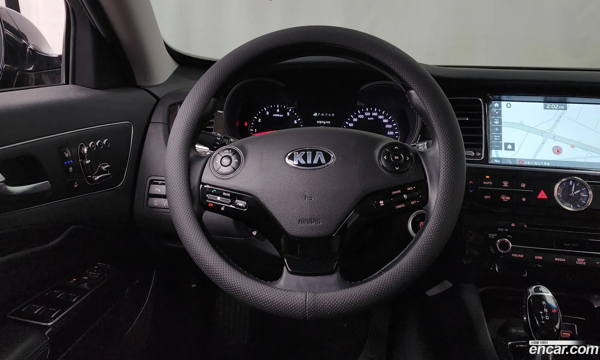 Kia K9 2016 — 13