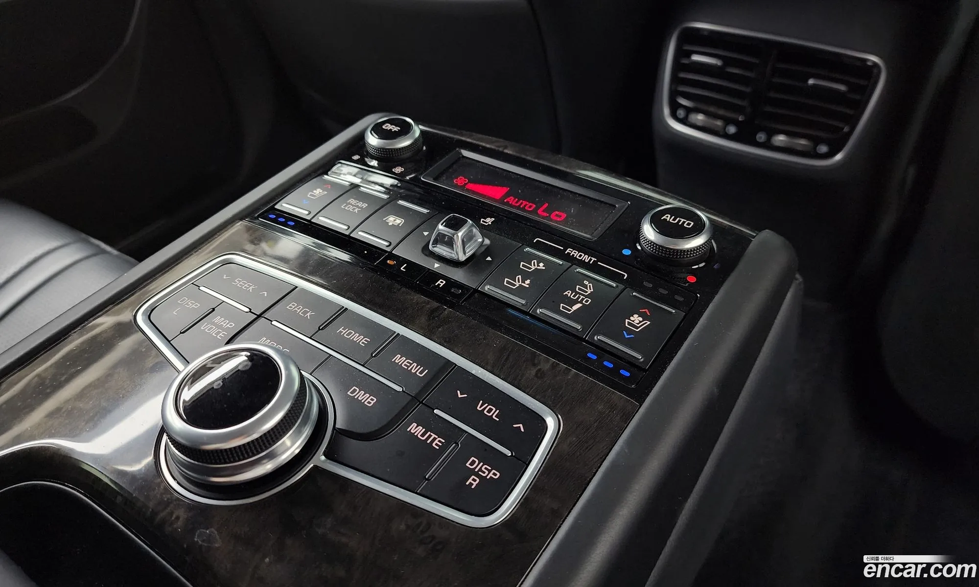 Kia K9 2016 — 14